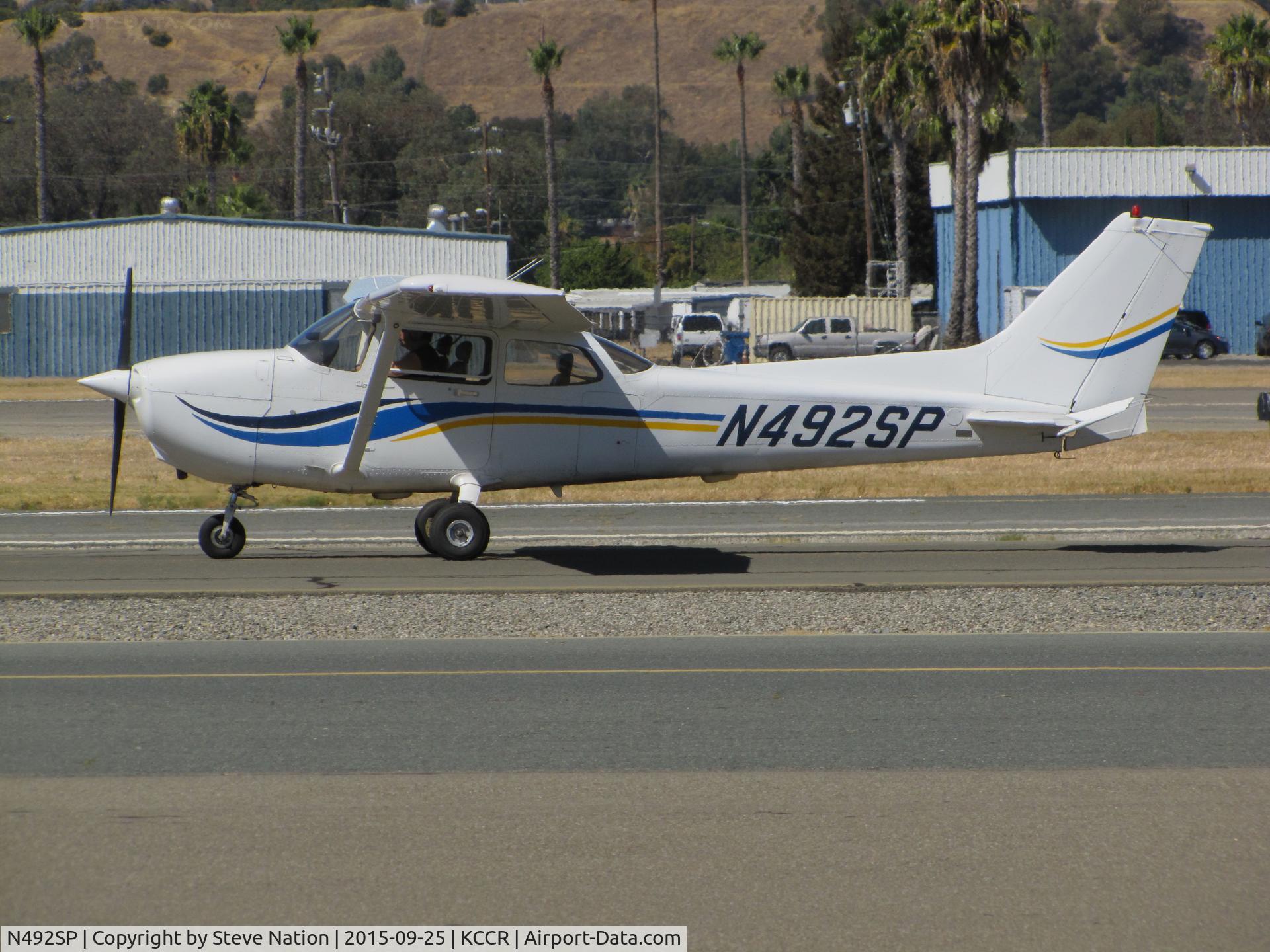 N492SP, 1998 Cessna 172S C/N 172S8033, 1998 Cessna 172S @ Buchanan Field, Concord, CA