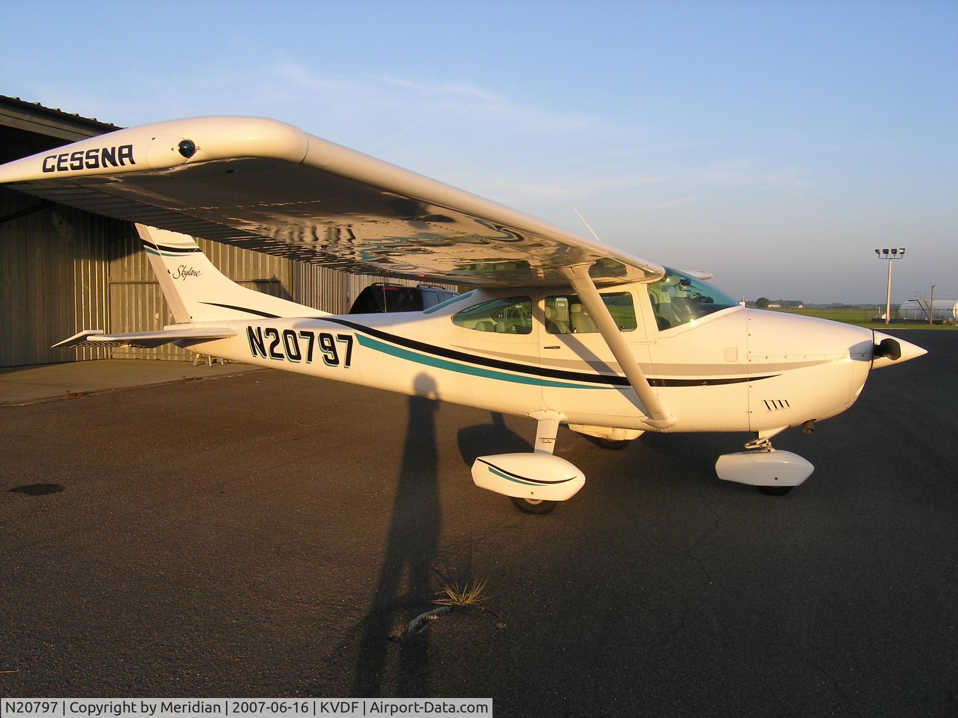 N20797, 1972 Cessna 182P Skylane C/N 18261213, 1972 CESSNA SKYLANE 182-P Based at KVDF in Tampa, Florida
