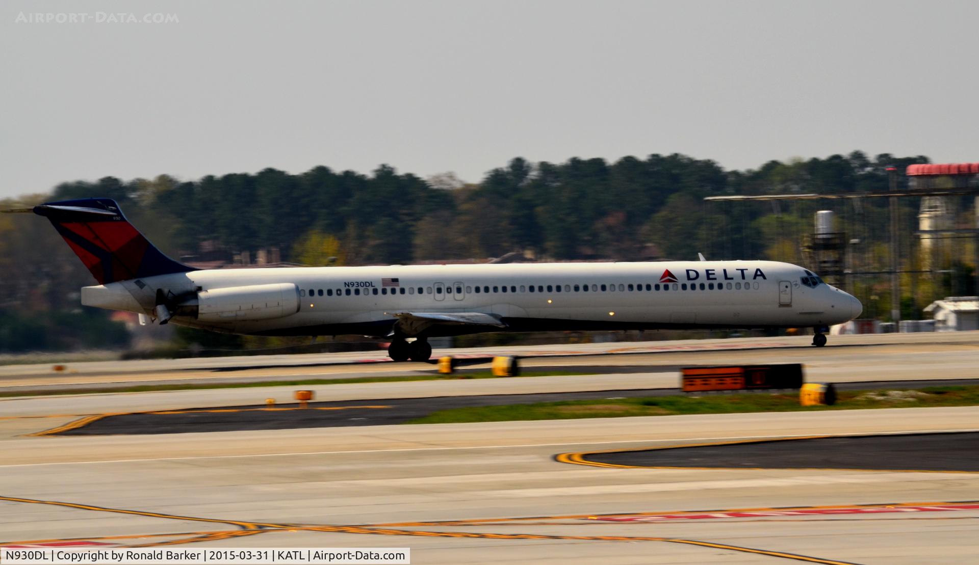 N930DL, 1988 McDonnell Douglas MD-88 C/N 49717, Landing Atlanta
