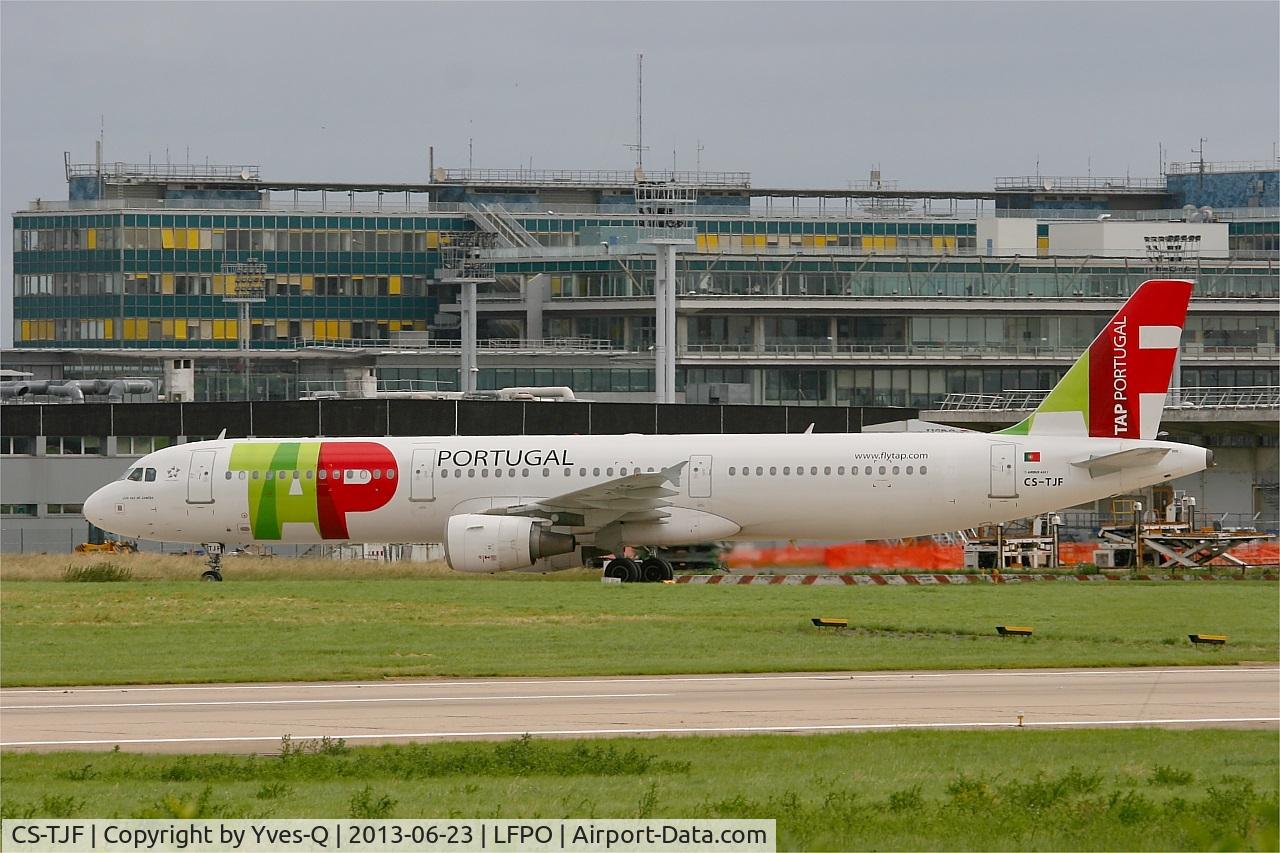 CS-TJF, 2000 Airbus A321-211 C/N 1399, Airbus A321-211, Taxiing to boarding area, Paris-Orly Airport (LFPO-ORY)