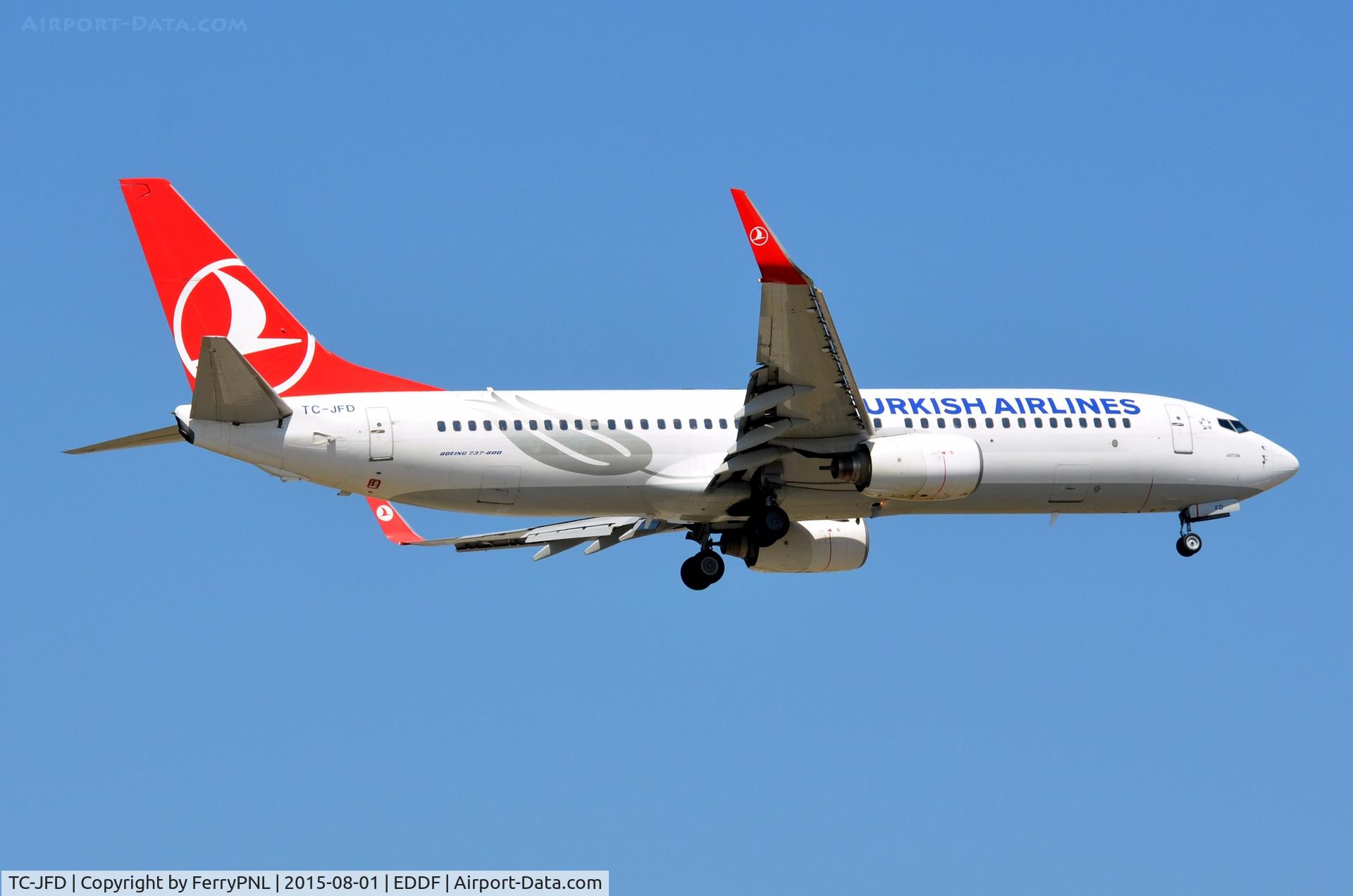 TC-JFD, 1998 Boeing 737-8F2 C/N 29766, Turkish B738 arriving