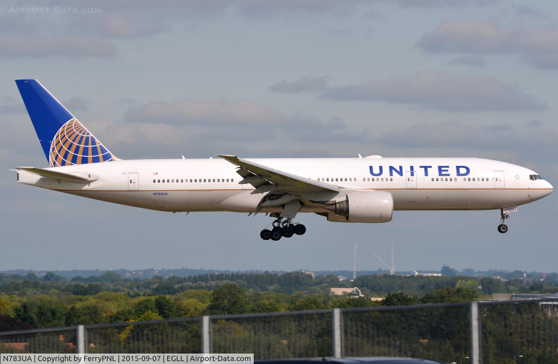 N783UA, 1997 Boeing 777-222/ER C/N 26950, United B772 landing in LHR