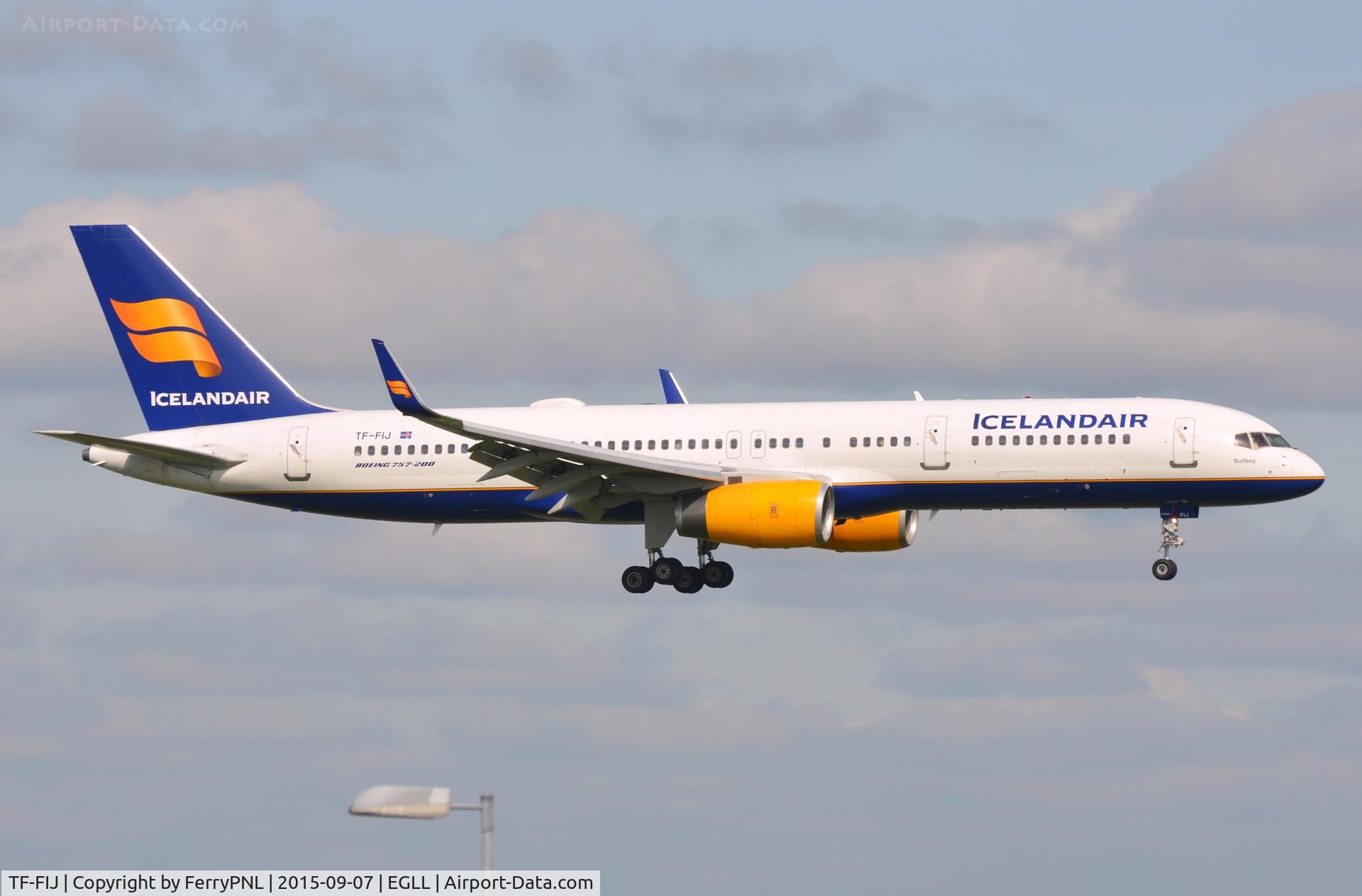 TF-FIJ, 1991 Boeing 757-208 C/N 25085, Icelandair B752 landing