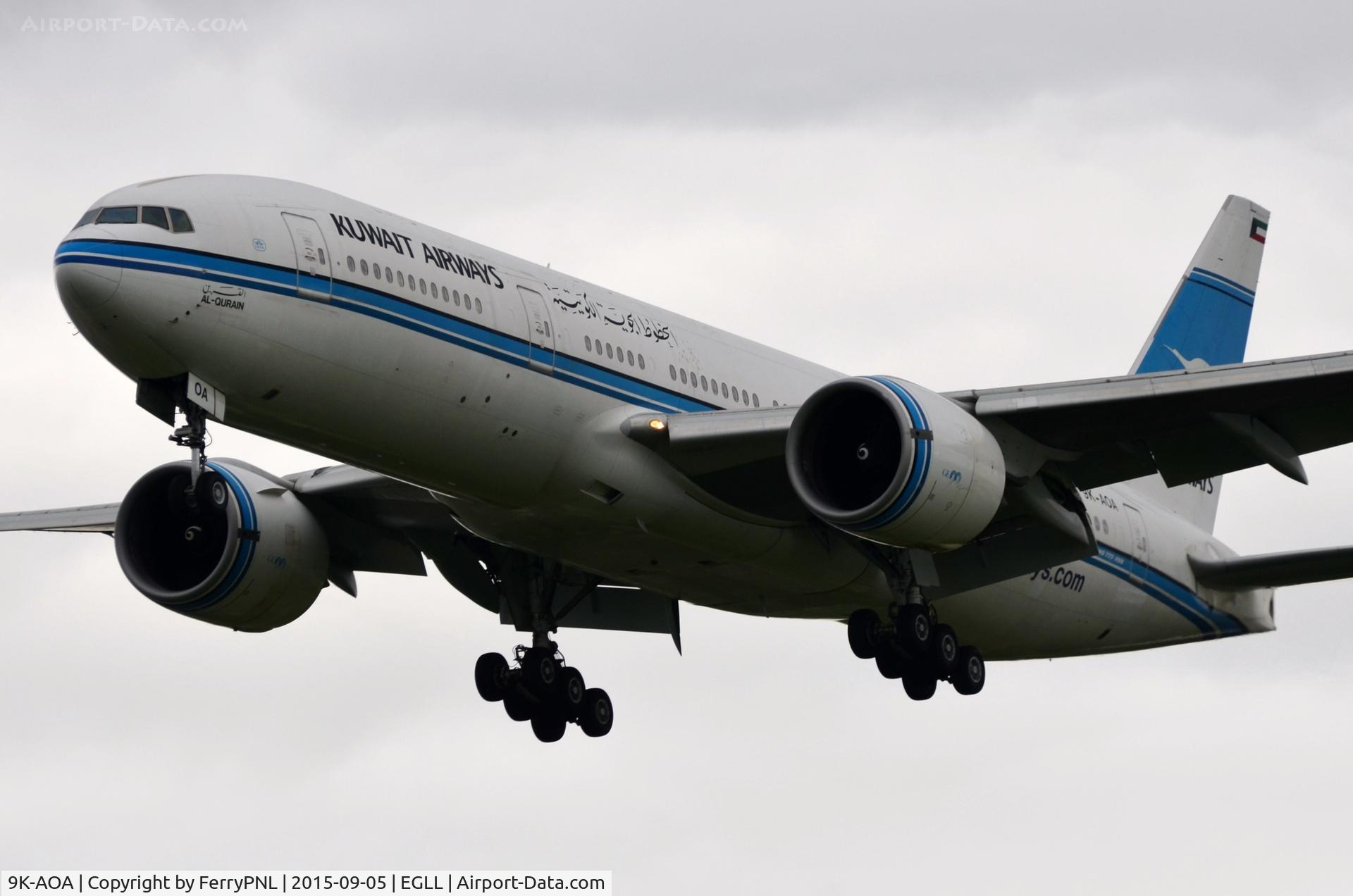 9K-AOA, 1998 Boeing 777-269/ER C/N 28743, Kuwait B772 landing