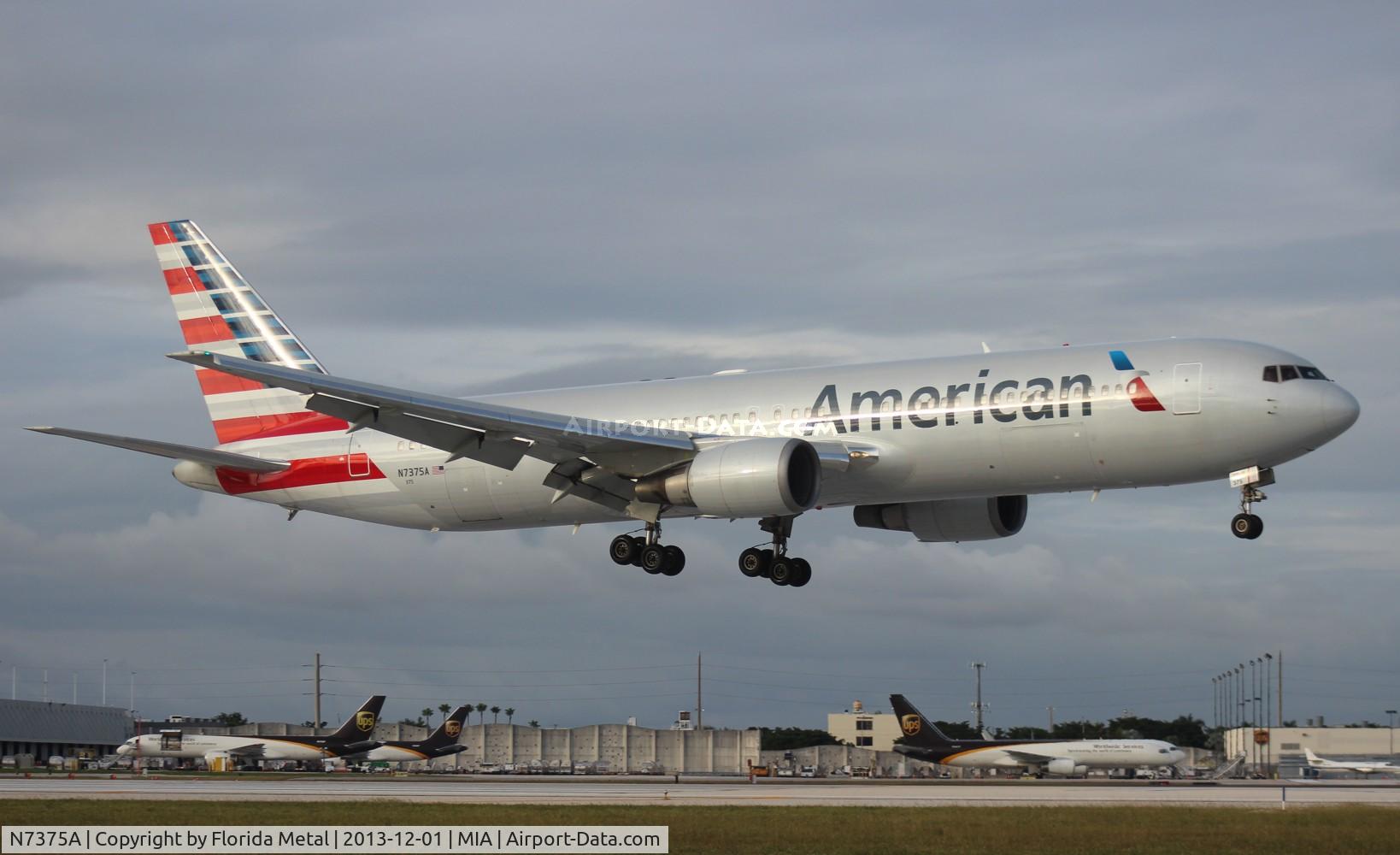 N7375A, 1992 Boeing 767-323 C/N 25202, American