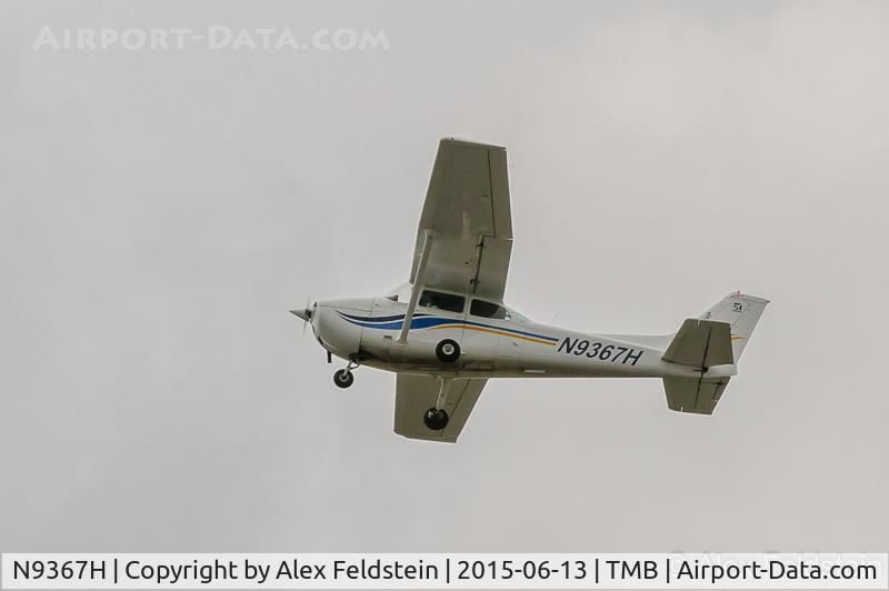 N9367H, 1975 Cessna 172M C/N 17266120, Miami Executive