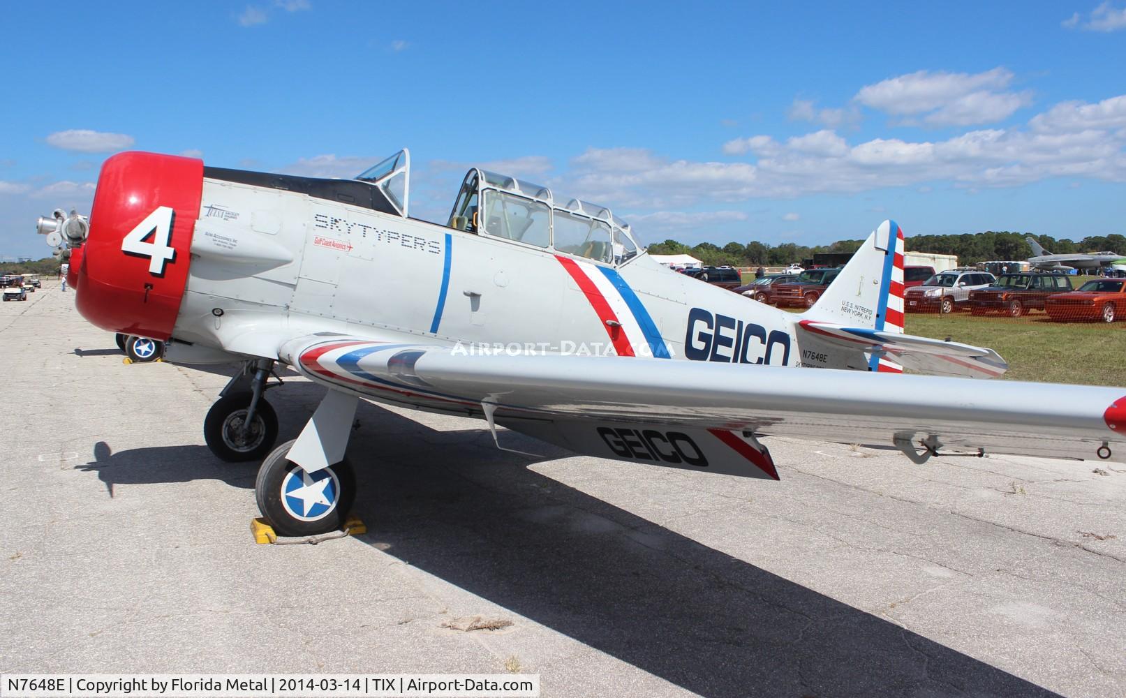 N7648E, 1942 North American SNJ-3 Texan C/N 78-6987, Geico Skytypers