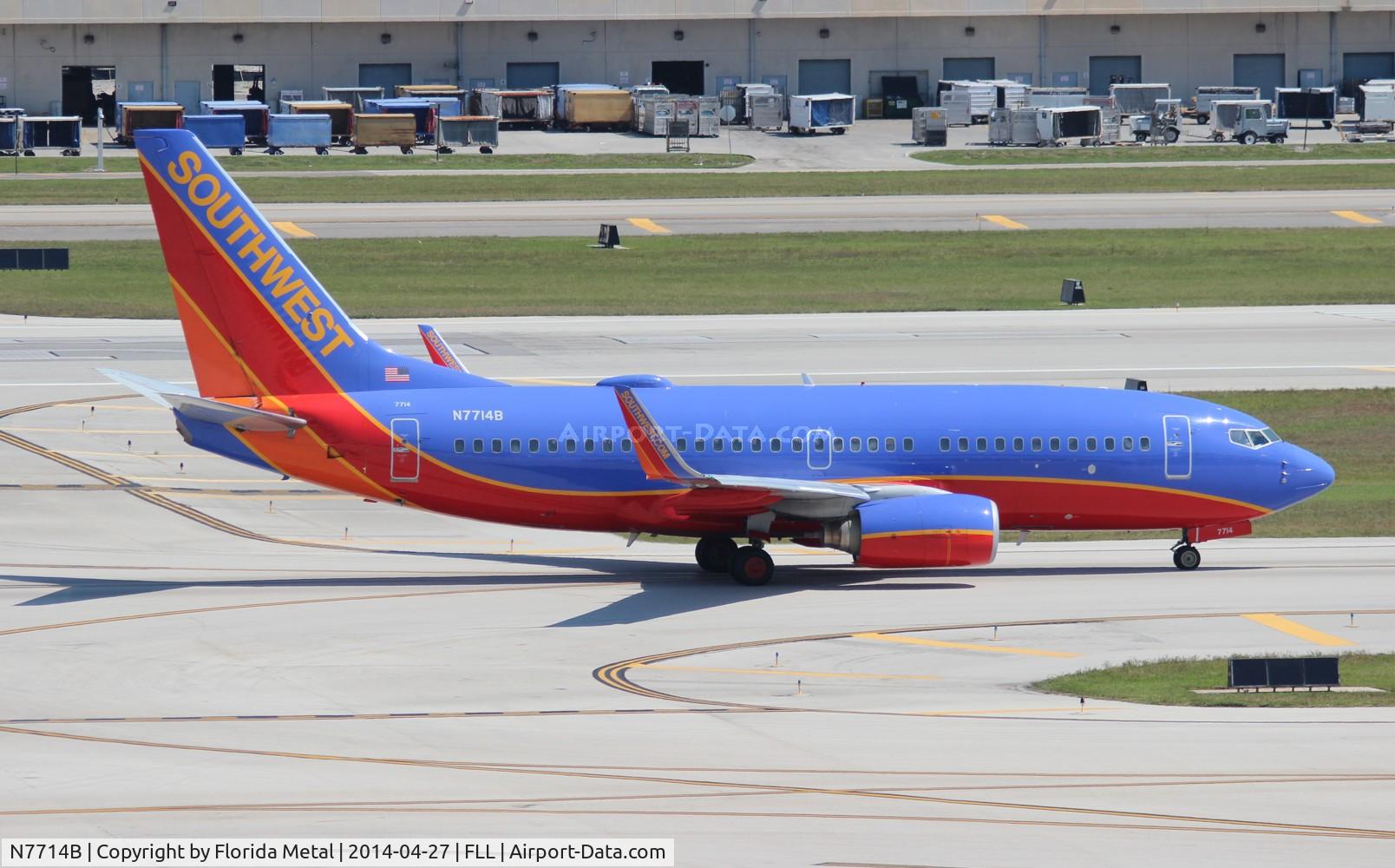 N7714B, 2004 Boeing 737-76N C/N 32679, Southwest