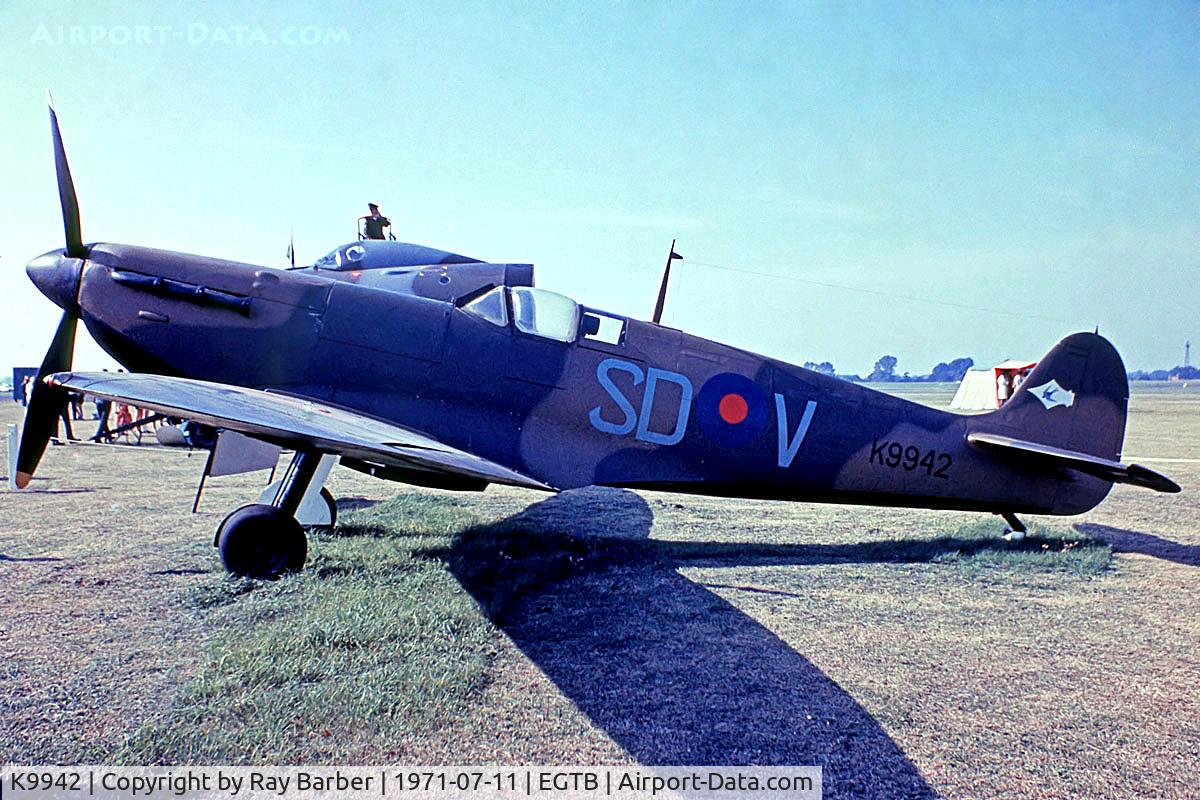 K9942, 1939 Supermarine Spitfire Mk IA C/N 6S/30225, Supermarine Spitfire Mk.Ia [6S/30225] (Royal Air Force) Booker~G 11/07/1971. From a slide.