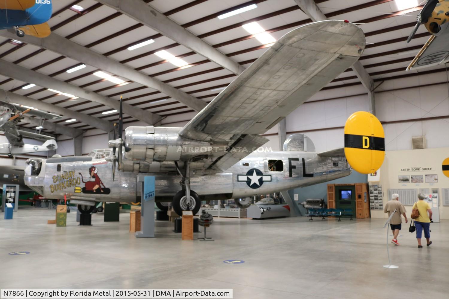 N7866, Convair B-24J C/N 44-44175, Bungay Buckaroo B-24