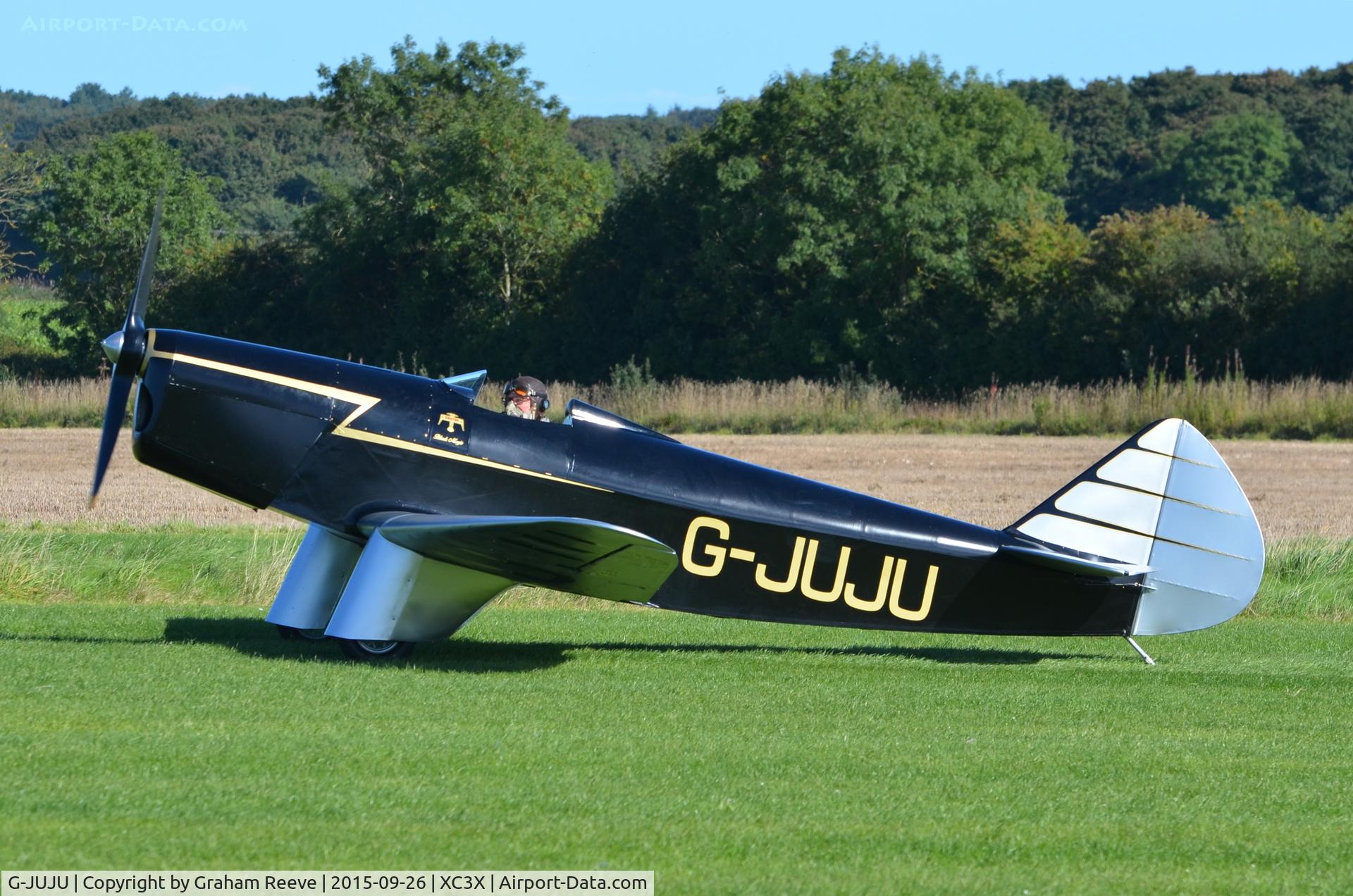 G-JUJU, 2014 Chilton DW1A C/N PFA 225-12726, About to depart from Northrepps.