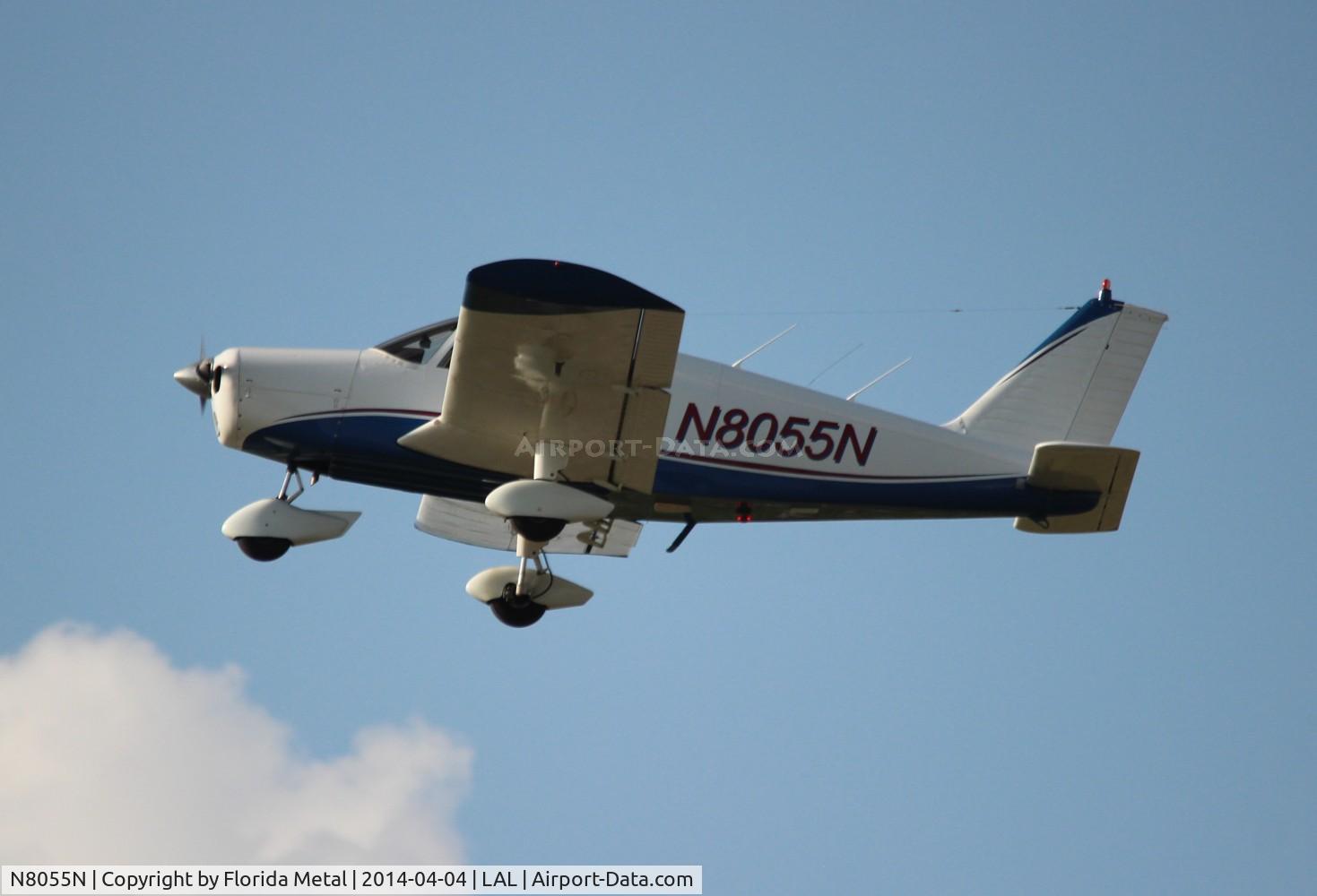 N8055N, 1968 Piper PA-28-140 C/N 28-25303, PA-28-140