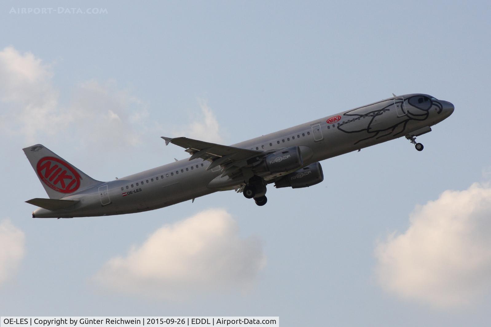 OE-LES, 2008 Airbus A321-211 C/N 3504, Departing