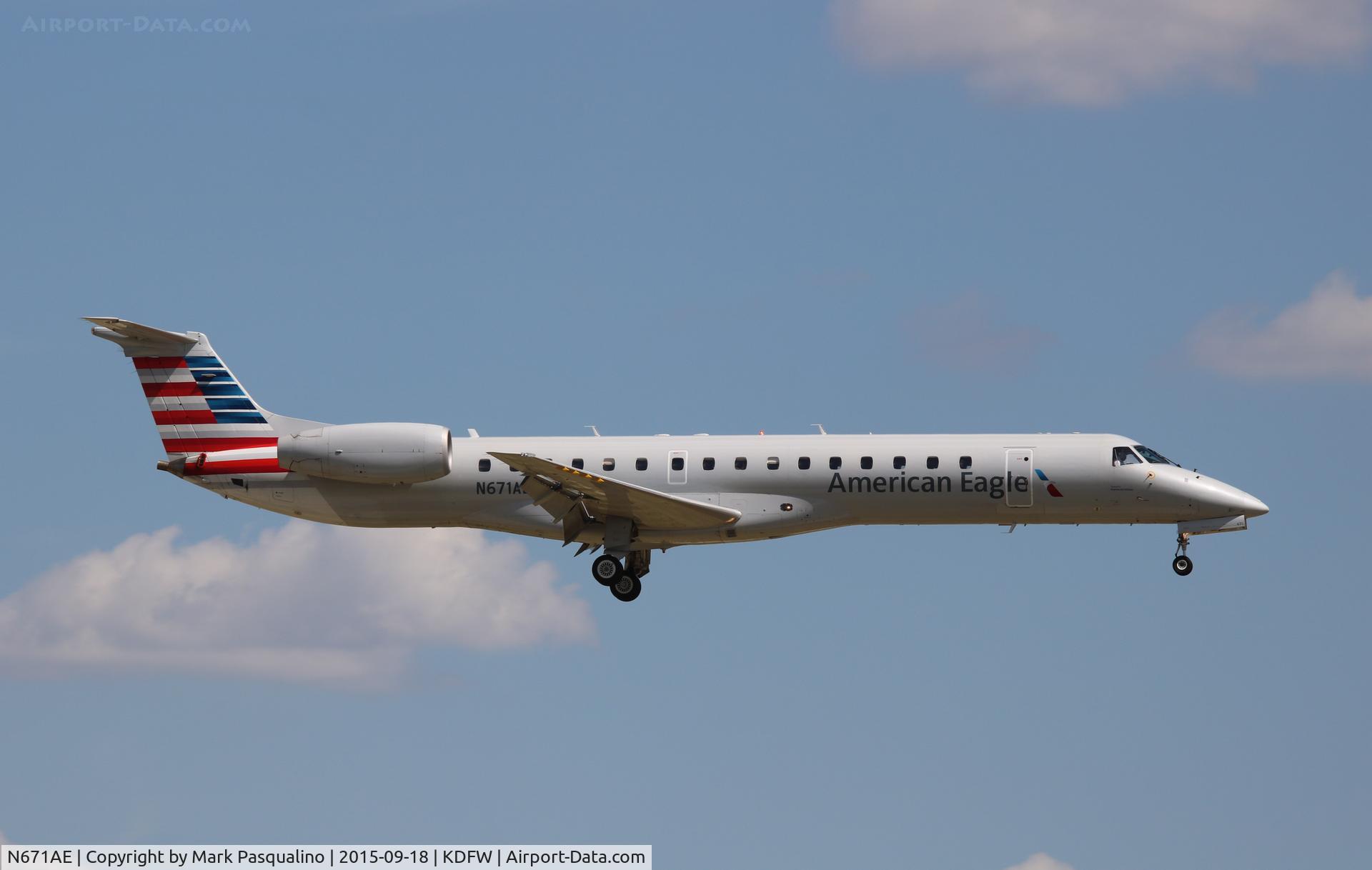 N671AE, 2004 Embraer ERJ-145LR (EMB-145LR) C/N 145793, EMB-145LR