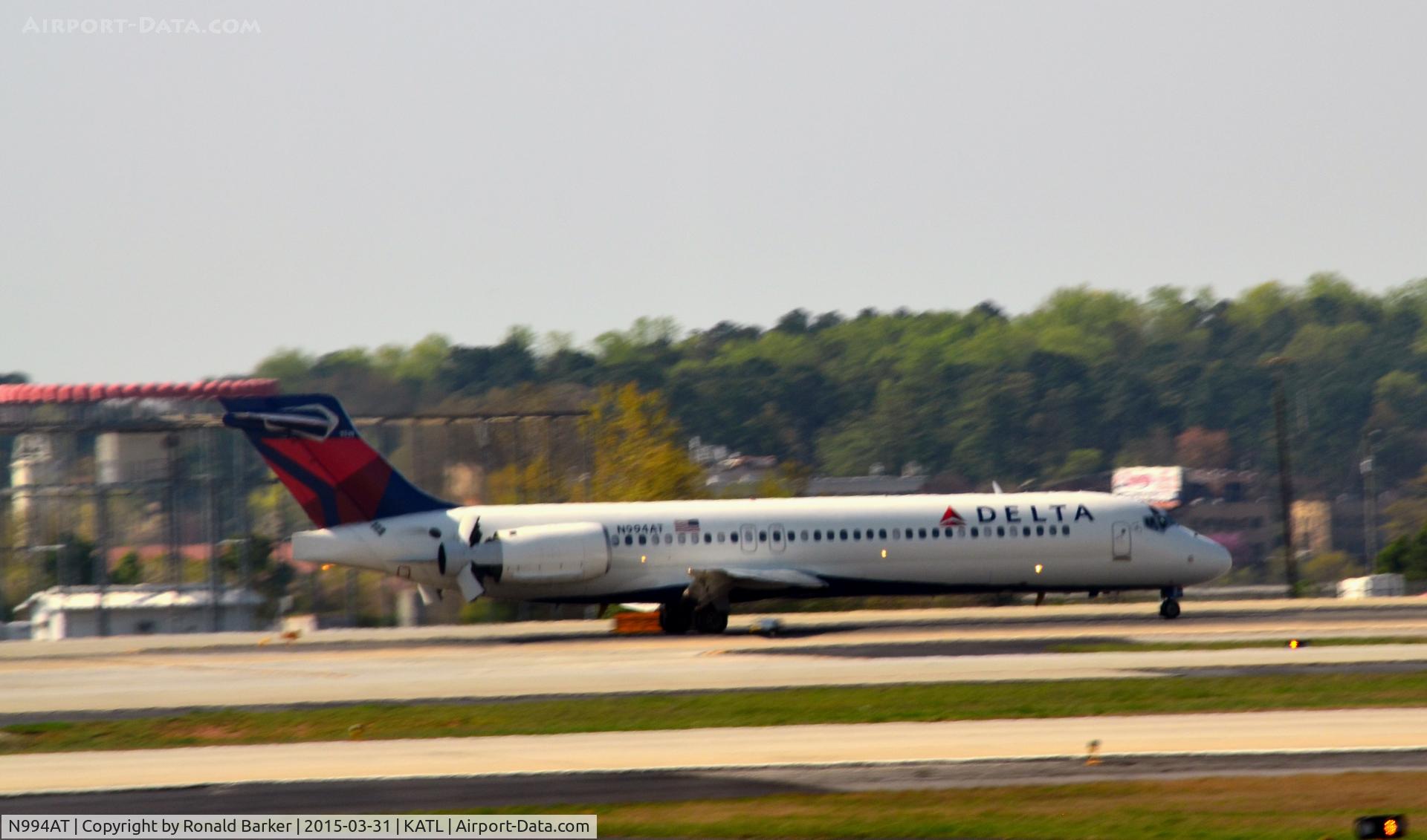 N994AT, 2002 Boeing 717-200 C/N 55138, Landing Atlanta