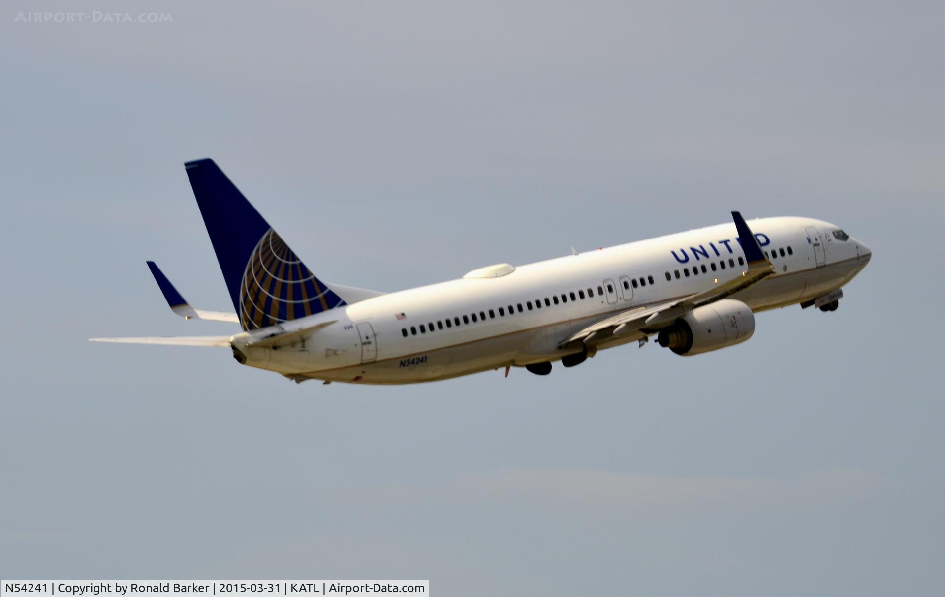 N54241, 1999 Boeing 737-824 C/N 28953, Takeoff Atlanta