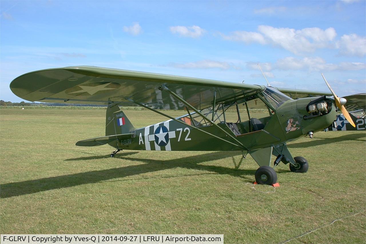 F-GLRV, Piper L-4B Grasshopper C/N 9440, Piper J3C-65, Static display, Morlaix-Ploujean airport (LFRU-MXN) air show in september 2014
