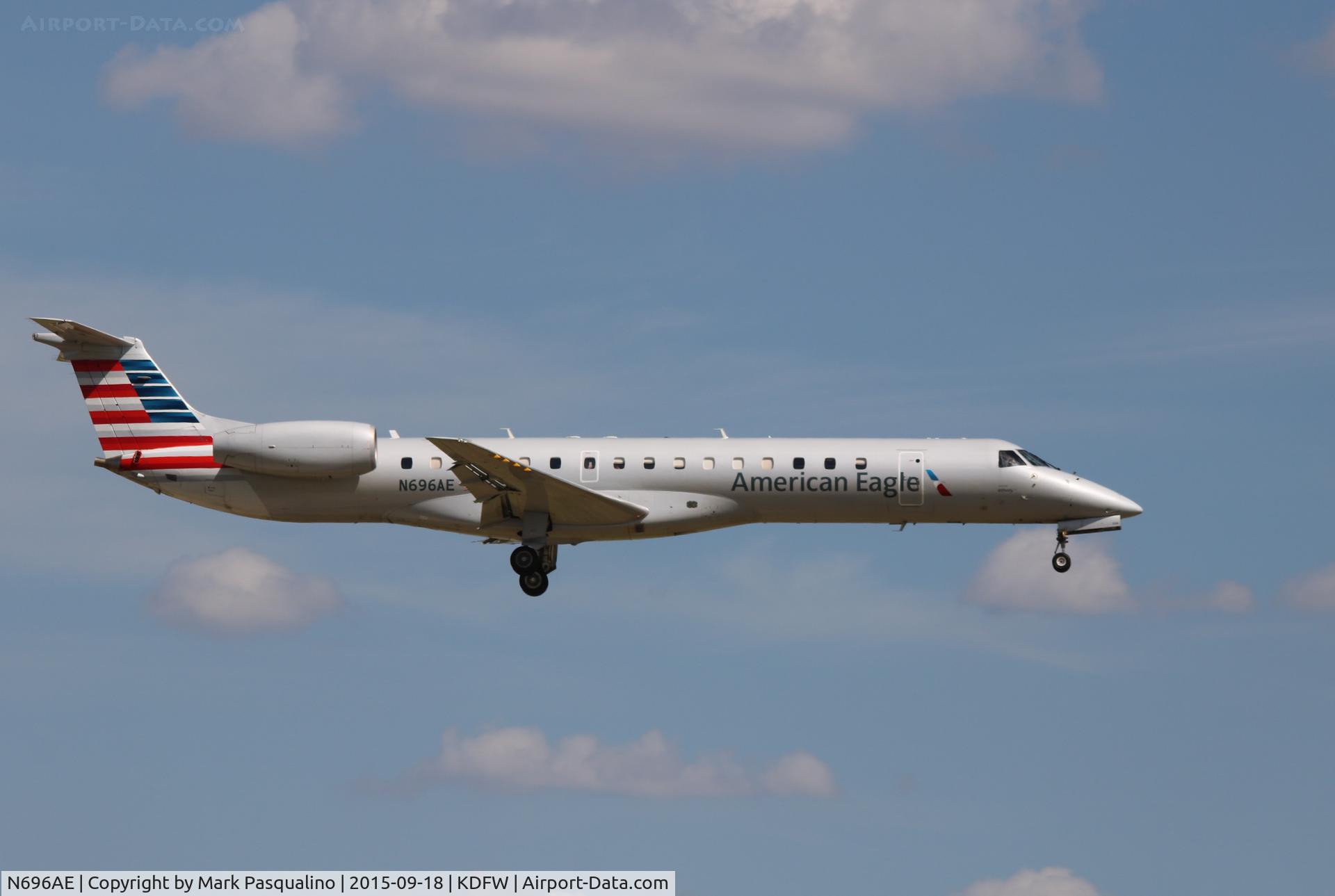 N696AE, 2004 Embraer ERJ-145LR (EMB-145LR) C/N 14500874, EMB-145LR