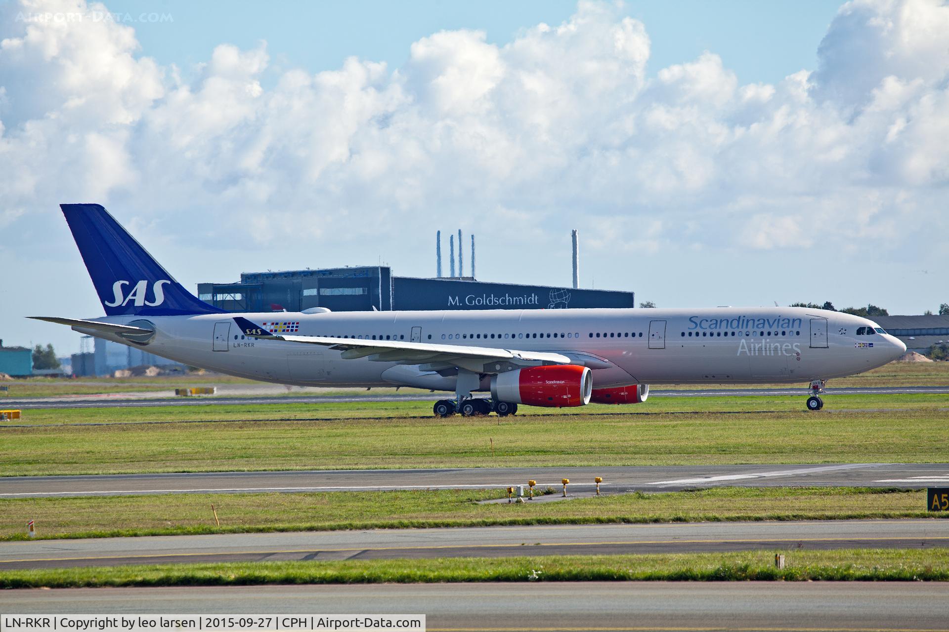 LN-RKR, 2015 Airbus A330-343E C/N 1660, Copenhagen 27.9.15