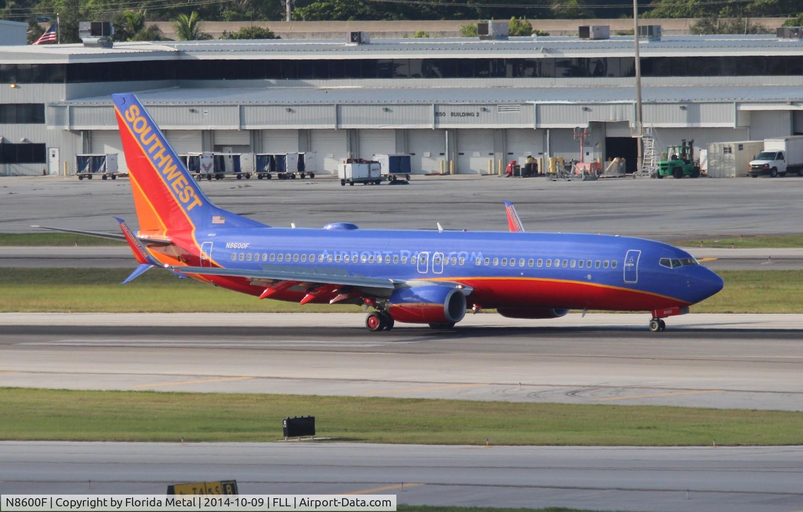 N8600F, 2012 Boeing 737-8H4 C/N 39882, Southwest