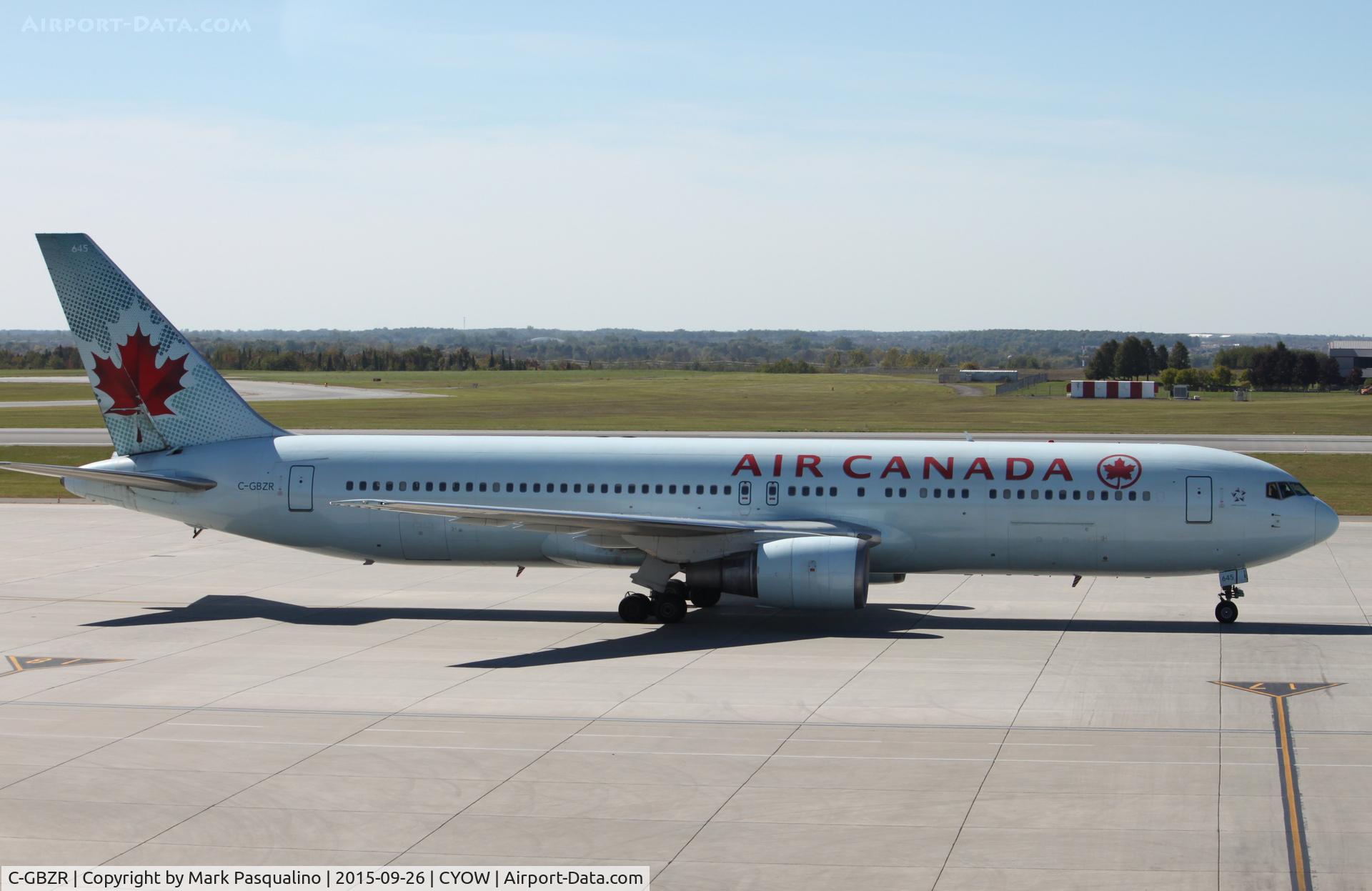 C-GBZR, 1992 Boeing 767-38E/ER C/N 25404, Boeing 767-300ER