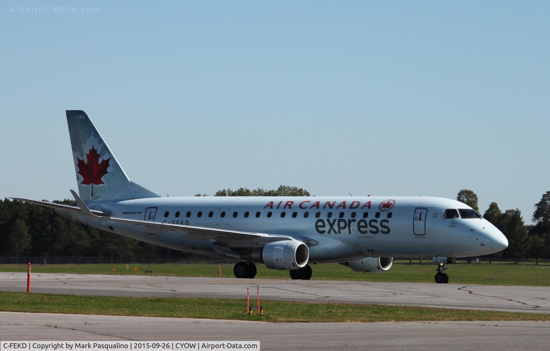 C-FEKD, 2005 Embraer 175SU (ERJ-170-200SU) C/N 17000101, ERJ 170-200SU