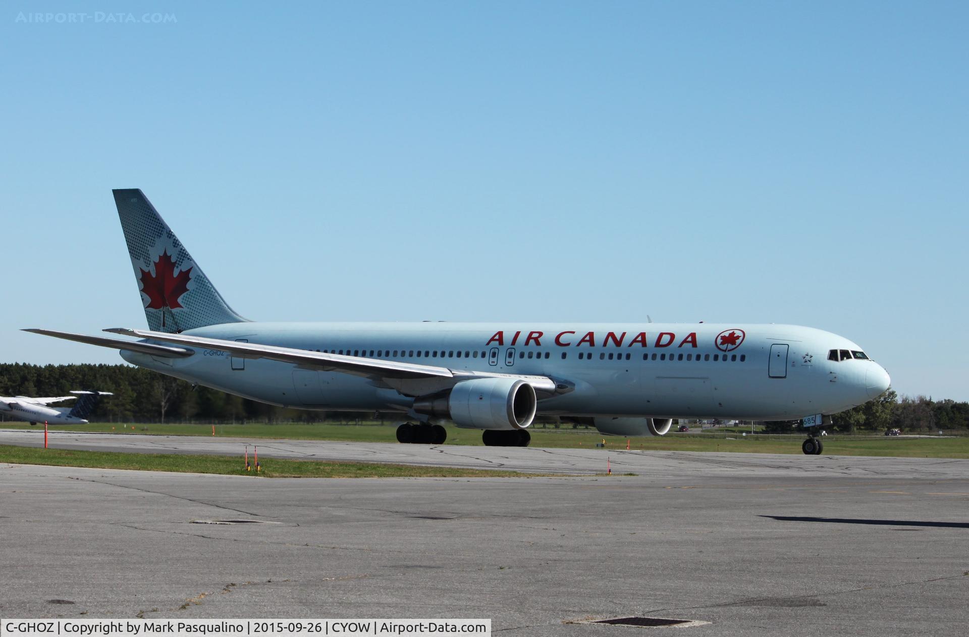 C-GHOZ, 1989 Boeing 767-375 C/N 24087, Boeing 767-300