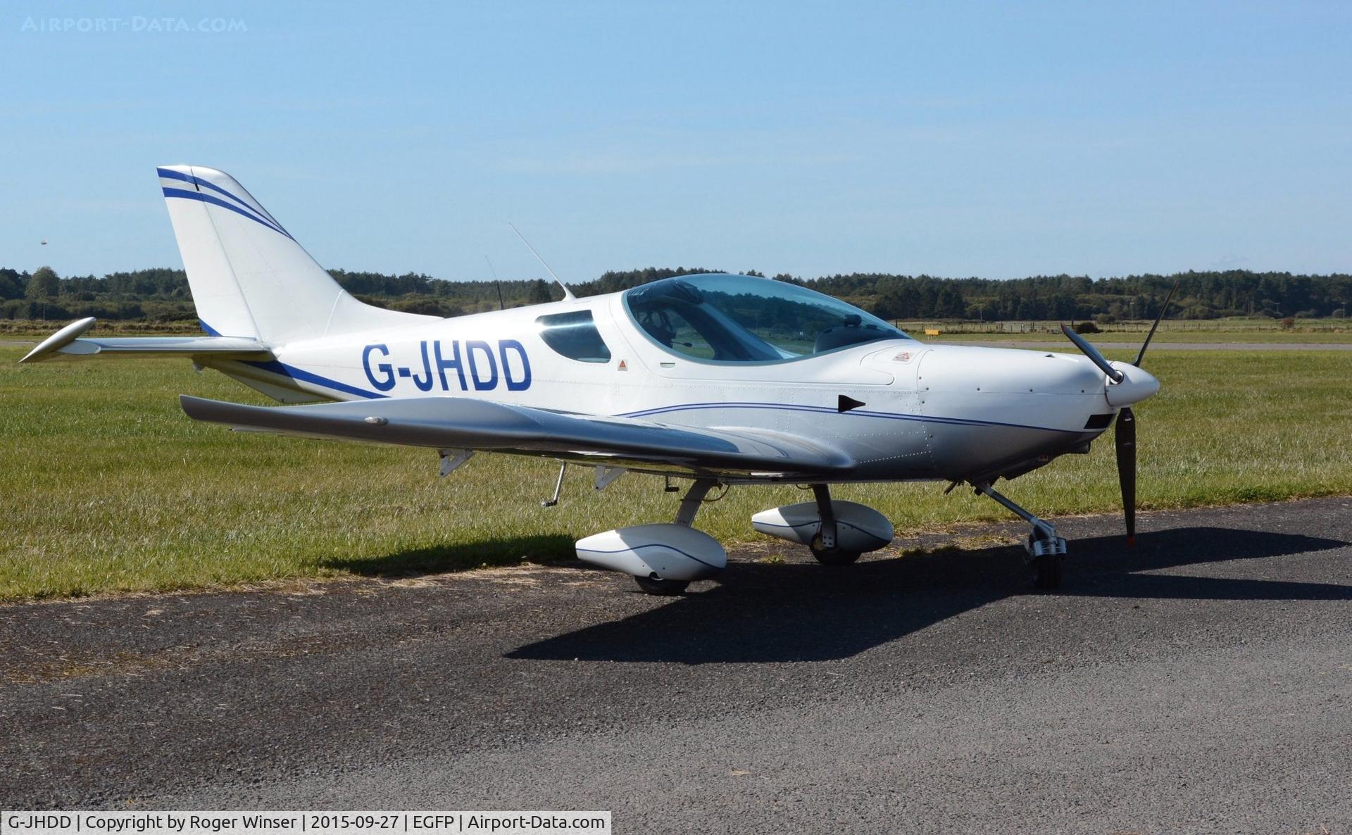 G-JHDD, 2009 CZAW SportCruiser C/N 09SC294, Visiting SportCruiser.