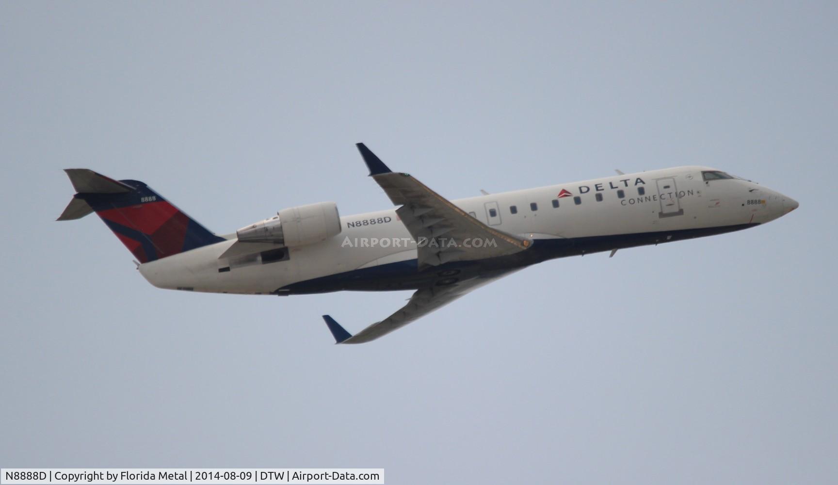 N8888D, 2003 Bombardier CRJ-200 (CL-600-2B19) C/N 7888, Delta Connection