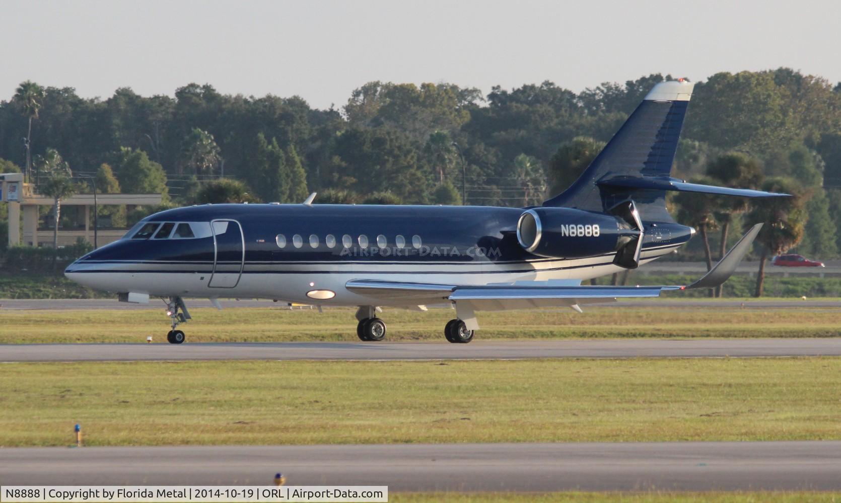 N8888, 1996 Dassault Falcon 2000 C/N 28, Falcon 2000