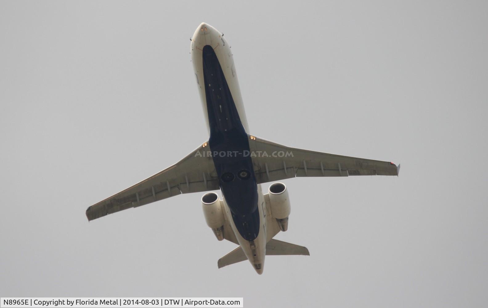 N8965E, 2004 Bombardier CRJ-200 (CL-600-2B19) C/N 7965, Delta Connection