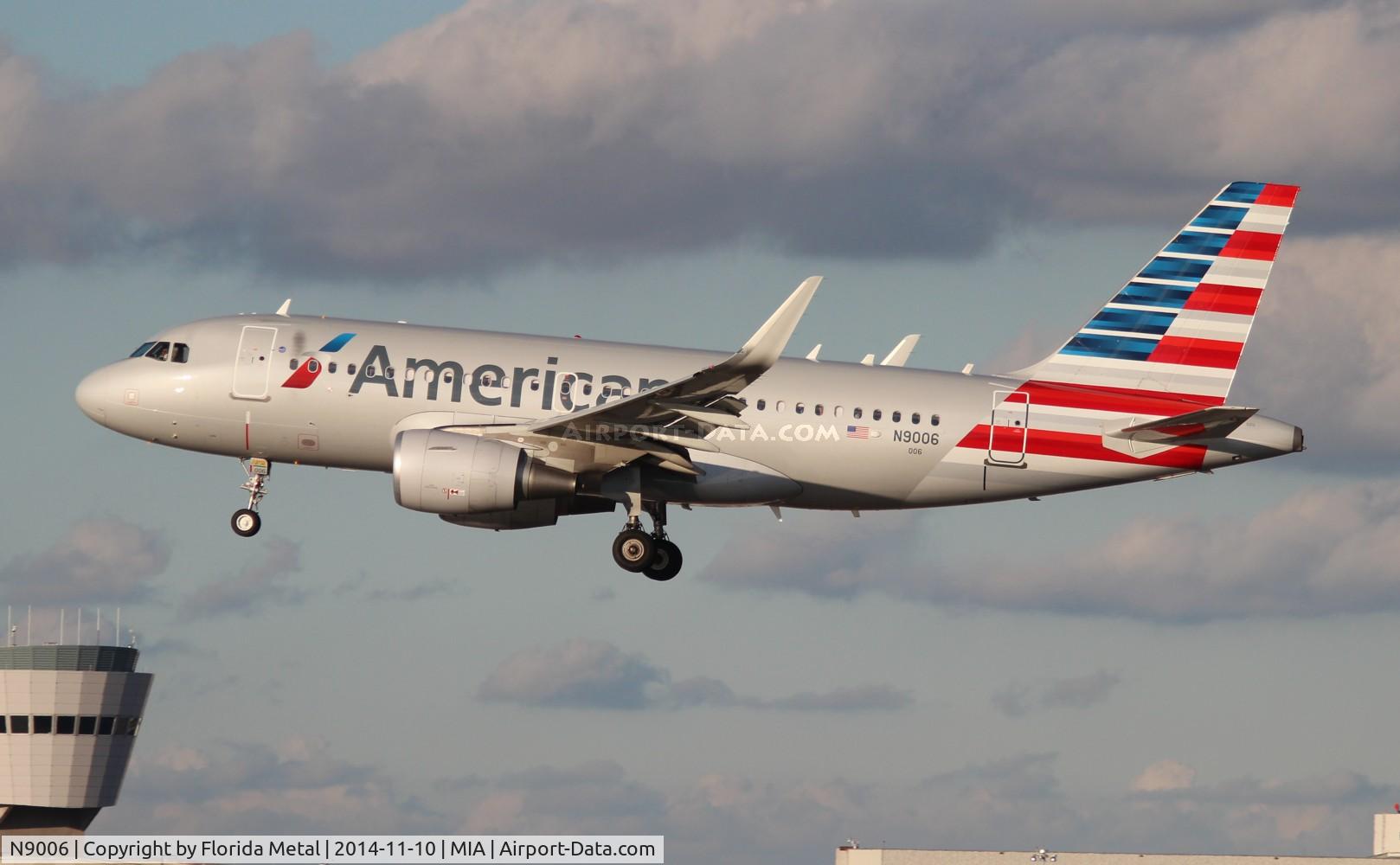 N9006, 2013 Airbus A319-115 C/N 5761, American