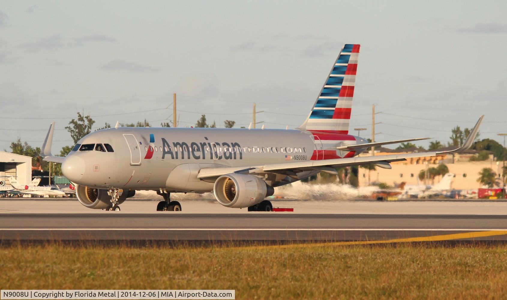 N9008U, 2013 Airbus A319-115 C/N 5786, American