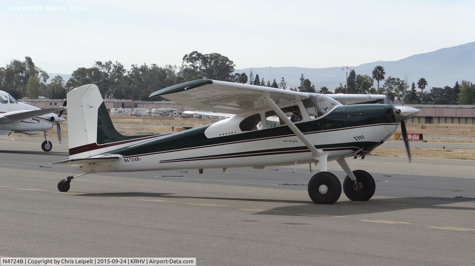 N4724B, 1955 Cessna 180 C/N 31622, California-based 1955 Cessna 180 taxing into transient parking at Reid Hillview Airport, San Jose, CA.