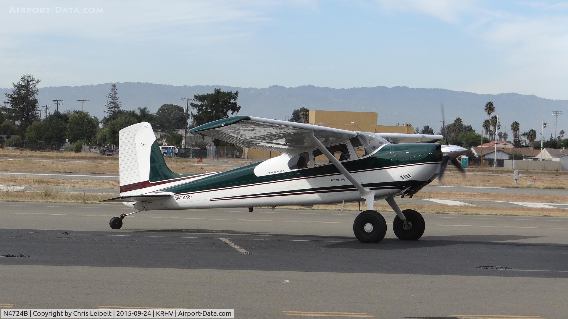 N4724B, 1955 Cessna 180 C/N 31622, California-based 1955 Cessna 180 taxing in to transient parking at Reid Hillview Airport, San Jose, CA.