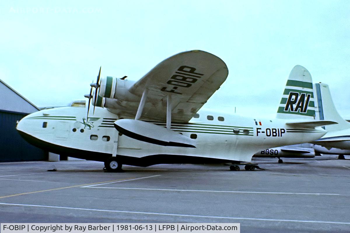 F-OBIP, 1943 Short S25 Sandringham Mk 7 C/N SH.57C, Short S.25 Sandringham 7 [SB.2022] Paris Le-Bourget~F 13/06/1981. From a slide.