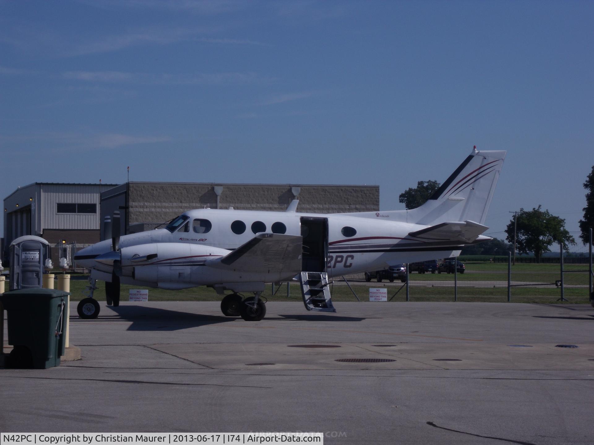 N42PC, 1973 Beech E-90 King Air C/N LW-85, Beech King Air