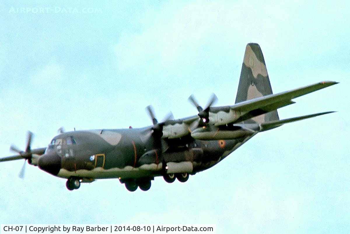 CH-07, 1971 Lockheed C-130H Hercules C/N 382-4476, Lockheed C-130H [4476] (Belgian Air Force) (Place and date unknown). From a slide.