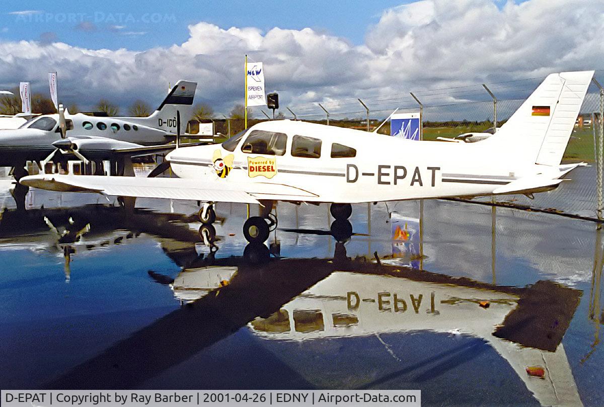 D-EPAT, Piper PA-28-161 Warrior ll C/N 28-42084, Piper PA-28-161 Warrior III [2842084] Friedrichshafen~D 26/04/2001. Earlier scheme.