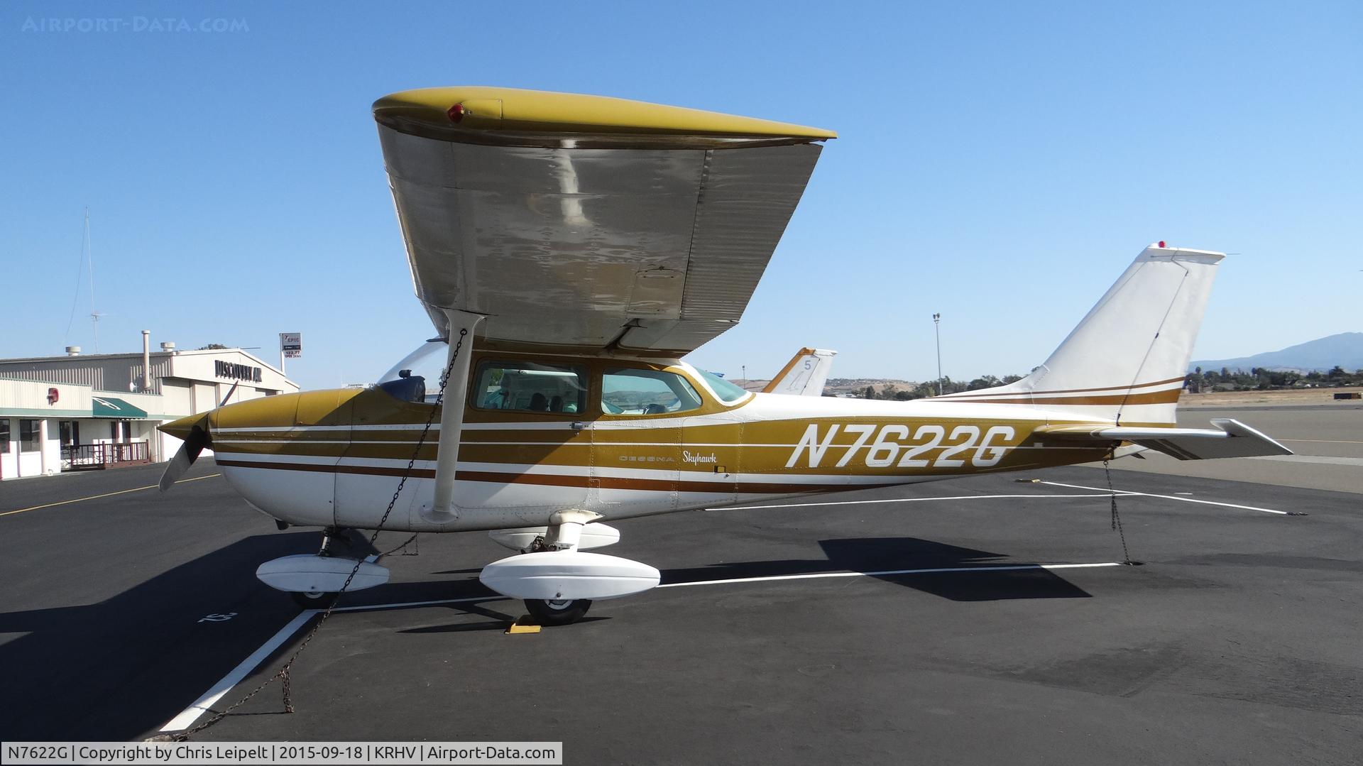 N7622G, 1970 Cessna 172L C/N 17259322, California-based 1970 Cessna 172L visiting Reid Hillview Airport, San Jose, CA parked at Nice Air.
