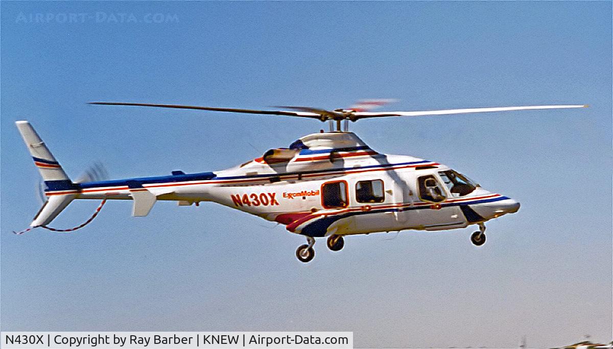 N430X, 1999 Bell 430 C/N 49058, Bell 430 [49058] (ExonMobil) New Orleans-Lakefront ~N 10/10/2000