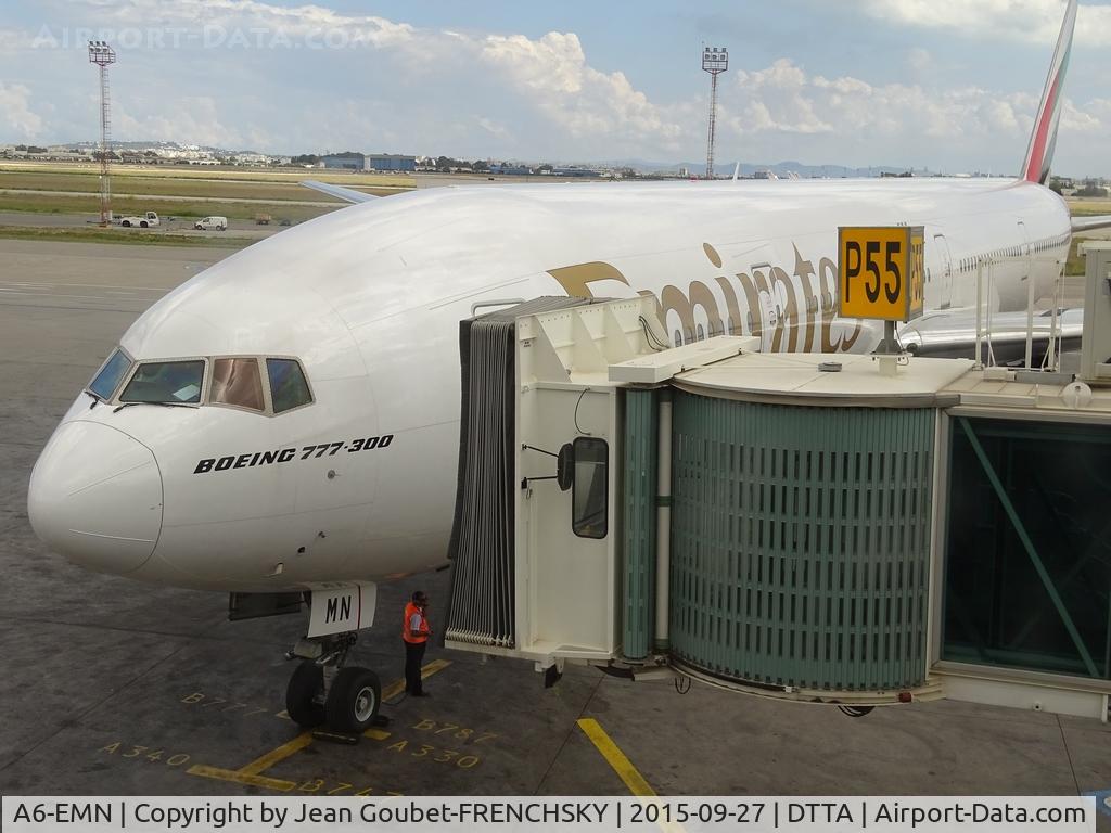 A6-EMN, 1999 Boeing 777-31H C/N 29063, EK747 gate 55 from Dubai