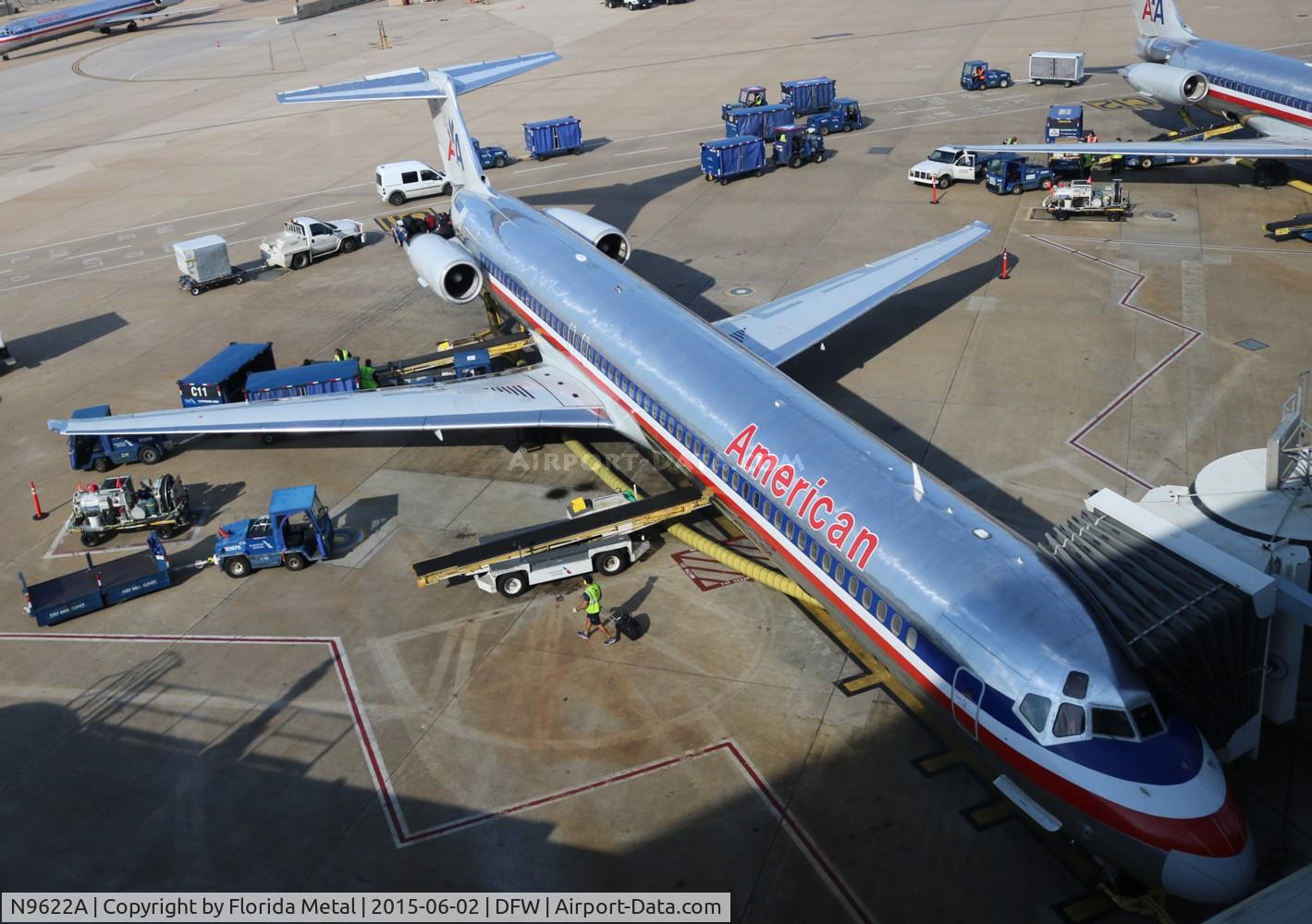 N9622A, 1998 McDonnell Douglas MD-83 (DC-9-83) C/N 53593, American
