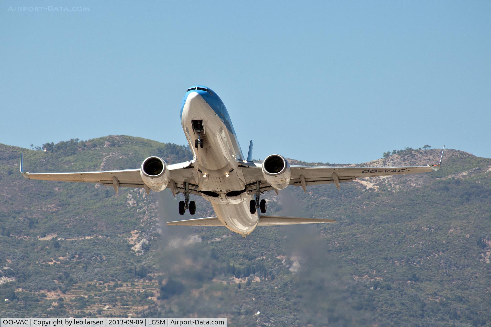 OO-VAC, 2003 Boeing 737-8BK C/N 33014, Samos Greece 9.9.13