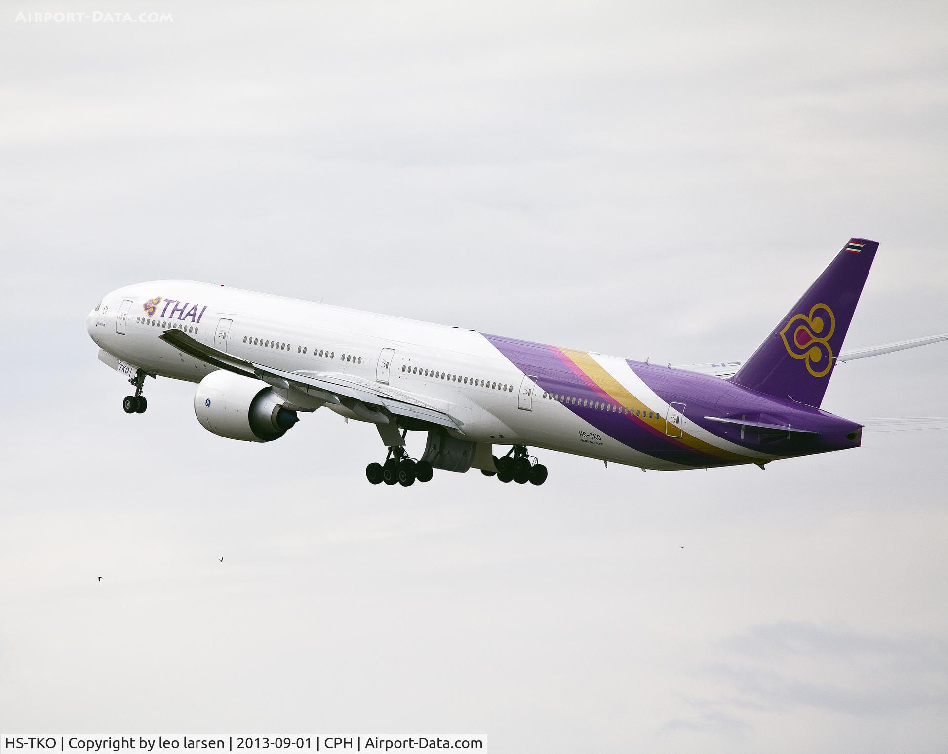 HS-TKO, 2013 Boeing 777-3AL/ER C/N 41524, Copenhagen 1.9.15
