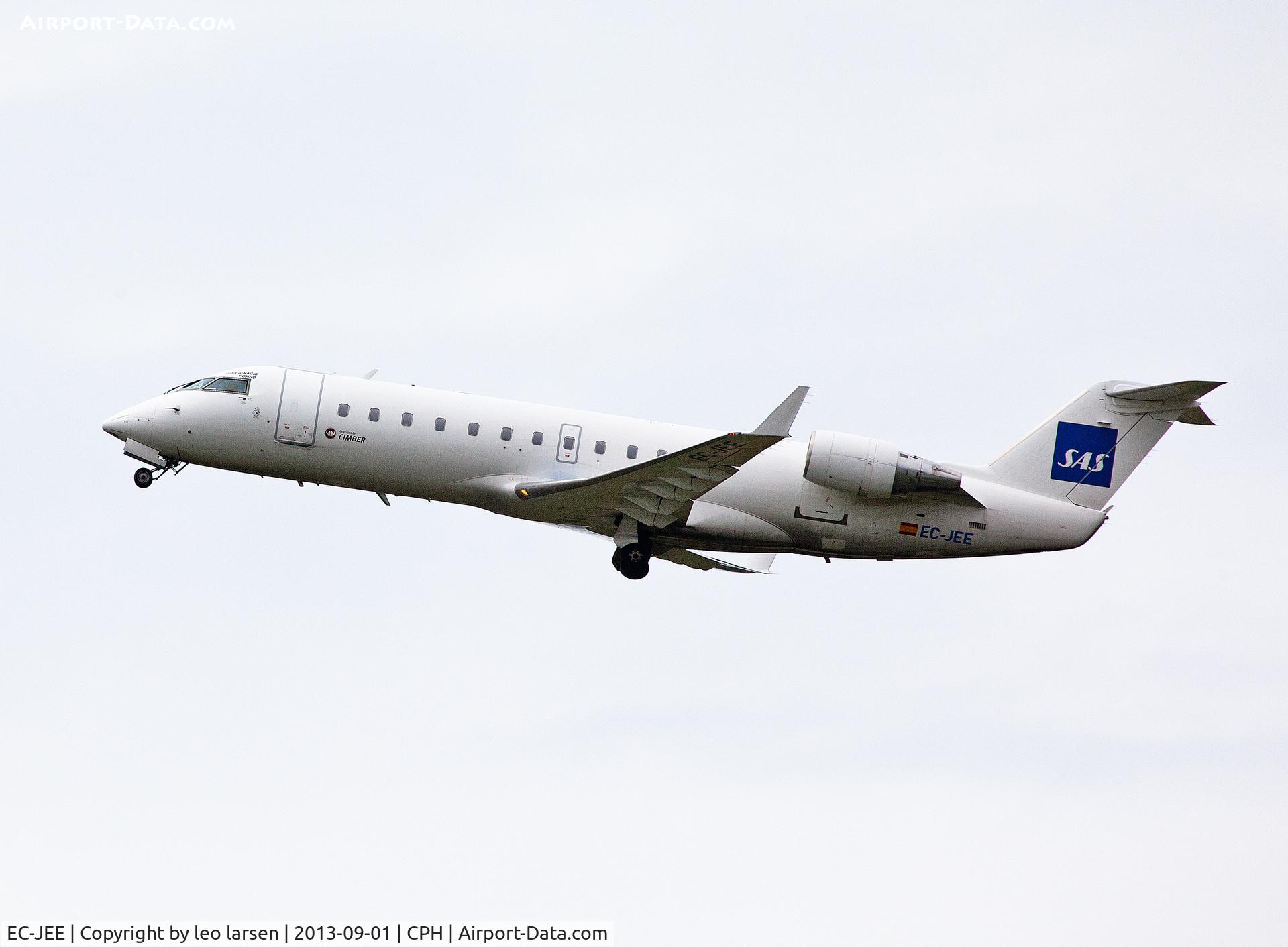 EC-JEE, 2005 Bombardier CRJ-200ER (CL-600-2B19) C/N 7989, Copenhagen 1.9.13