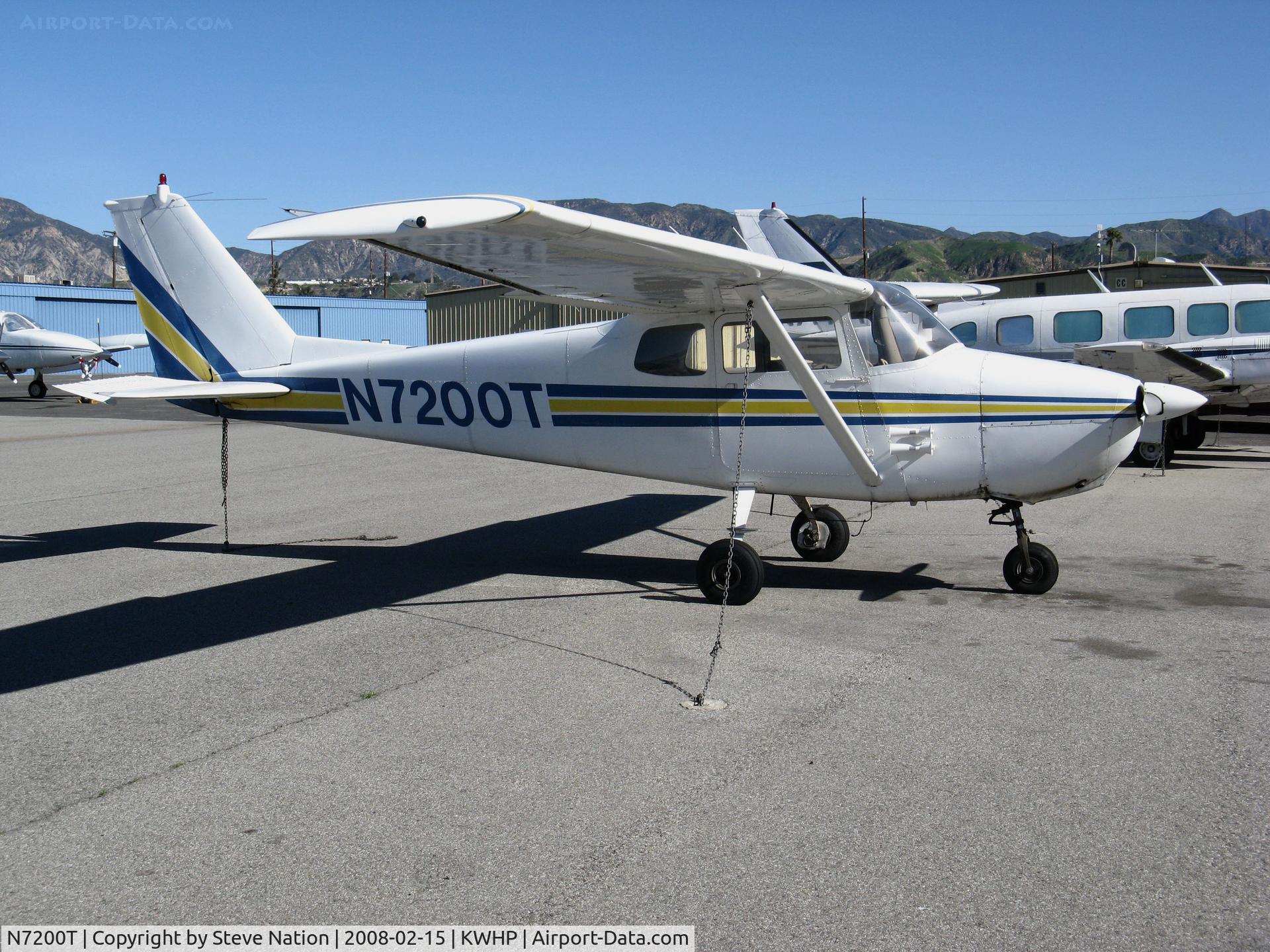 N7200T, 1959 Cessna 172A C/N 46800, 1959 Cessna 172A (what happened to the straight tail?) @ Whiteman Airport, Pacoima, CA
