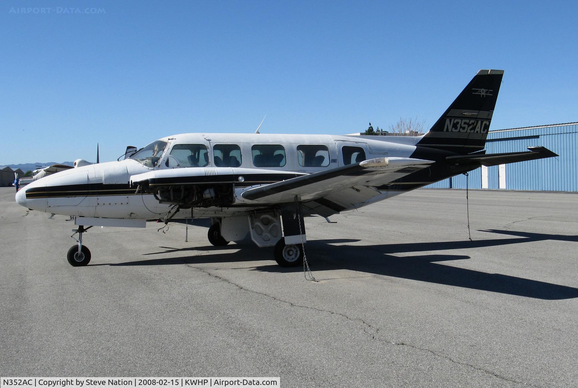 N352AC, 1978 Piper PA-31-350 Chieftain C/N 31-7852171, 1978 Piper PA-31-350 Navajo minus left engine @ Whiteman Airport, Pacoima, CA