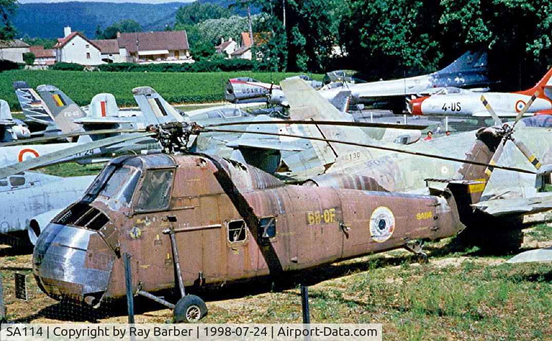 SA114, Sikorsky H-34A Choctaw C/N SA114, Sud Aviation H-34A Choctaw [SA114] (French Army) Savigny-les-Beaune~F 24/07/1998
