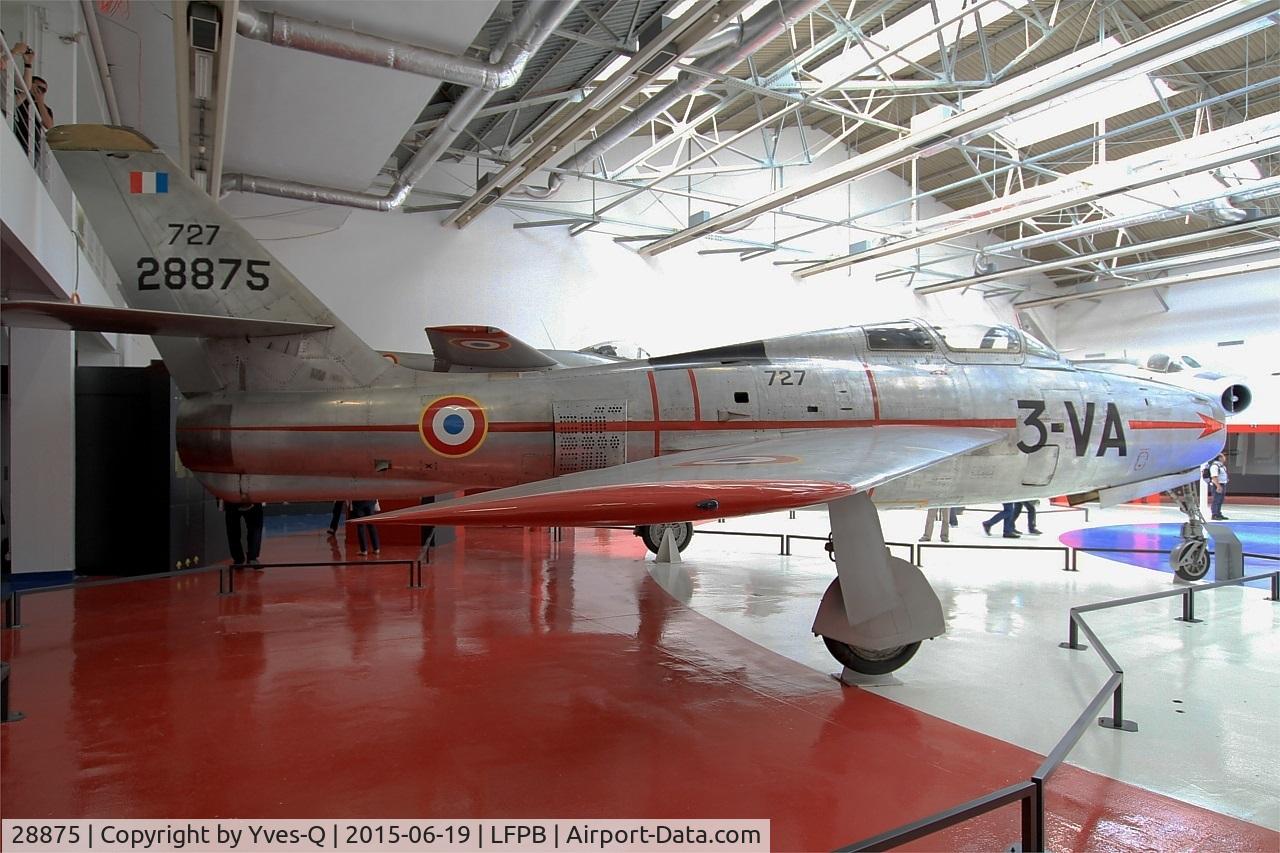 28875, Republic F-84F Thunderstreak C/N 727, Republic F-84F Thunderstreak, Preserved at Air and Space Museum, Paris-Le Bourget (LFPB-LBG)